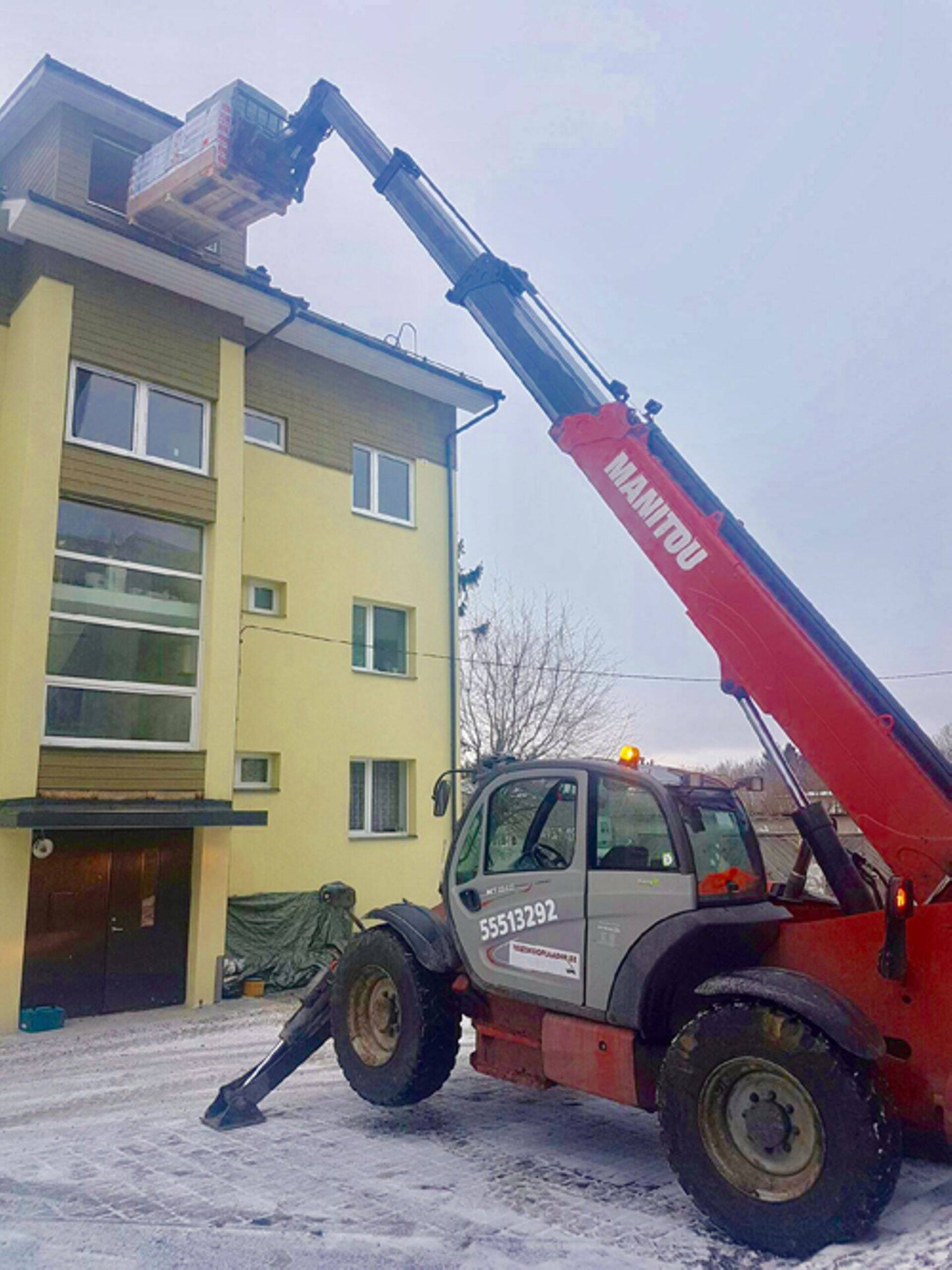 Meie ettevõtte sihtgrupp on eelkõige ehitusfirmad, kuid oleme abiks kõigile, kel vaja tõsta midagi kõrgele või kaugele.