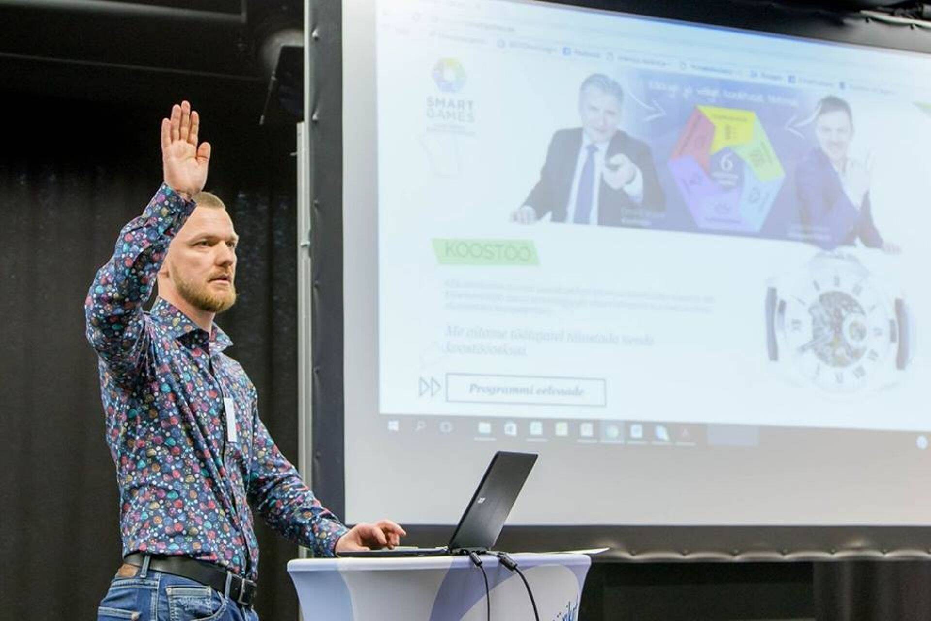 Основатель Центра неформального обучения GAME club Лёша Разин