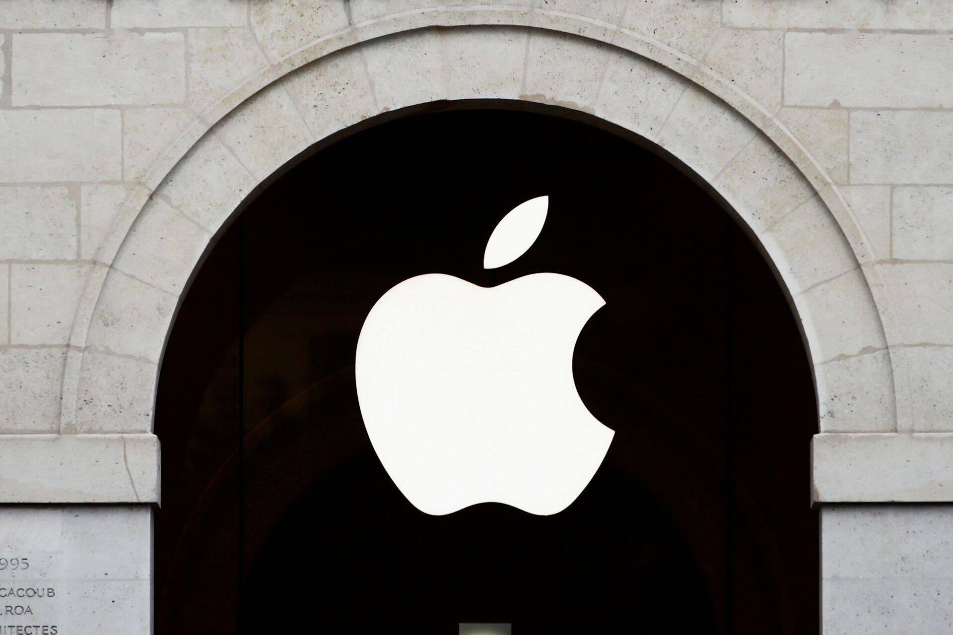 Apple logo is seen on the Apple store at The Marche Saint Germain in Paris, France July 15, 2020.  REUTERS/Gonzalo Fuentes