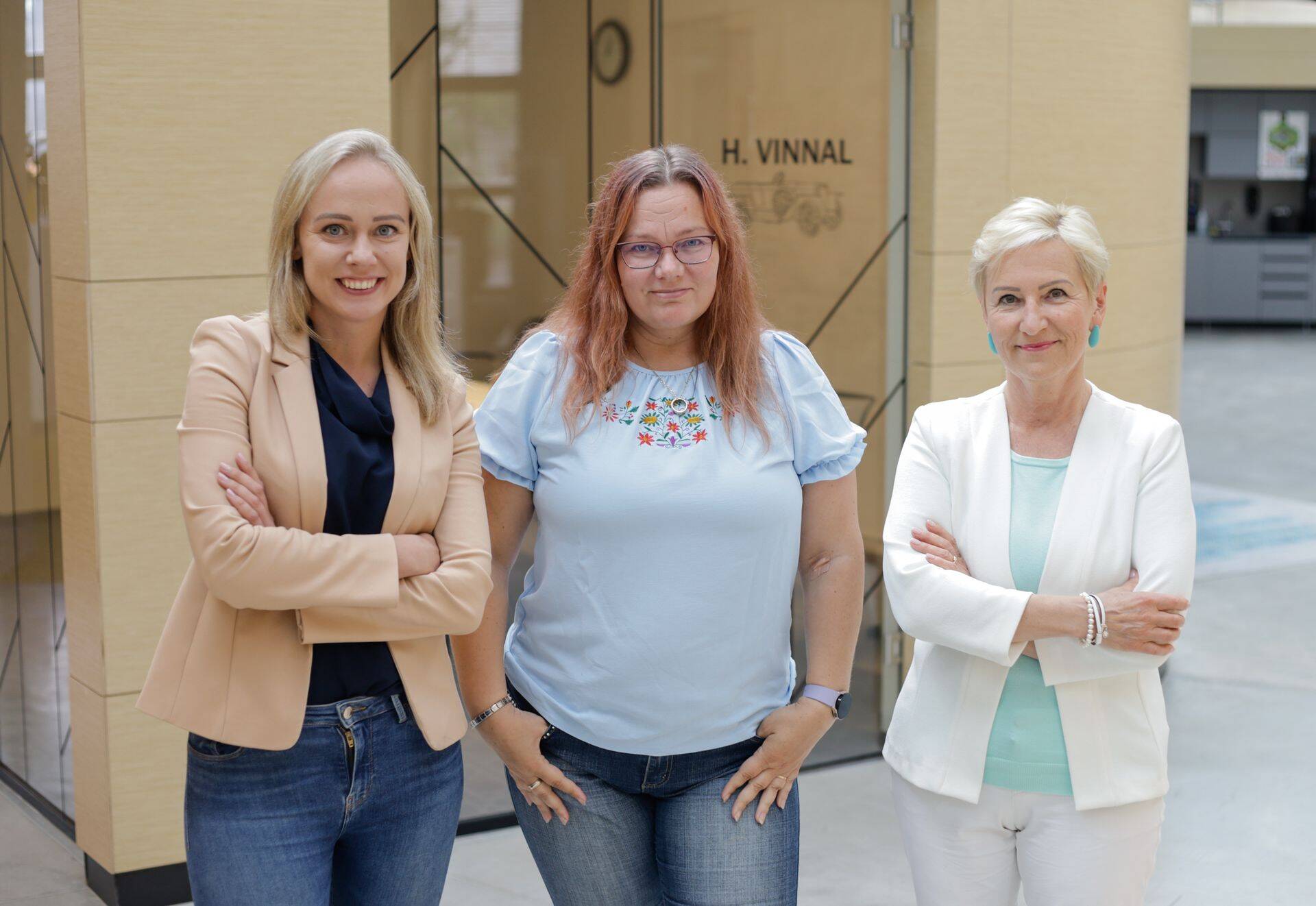 Ilona Viilu, Helen Roots ja Sirje Tammiste.