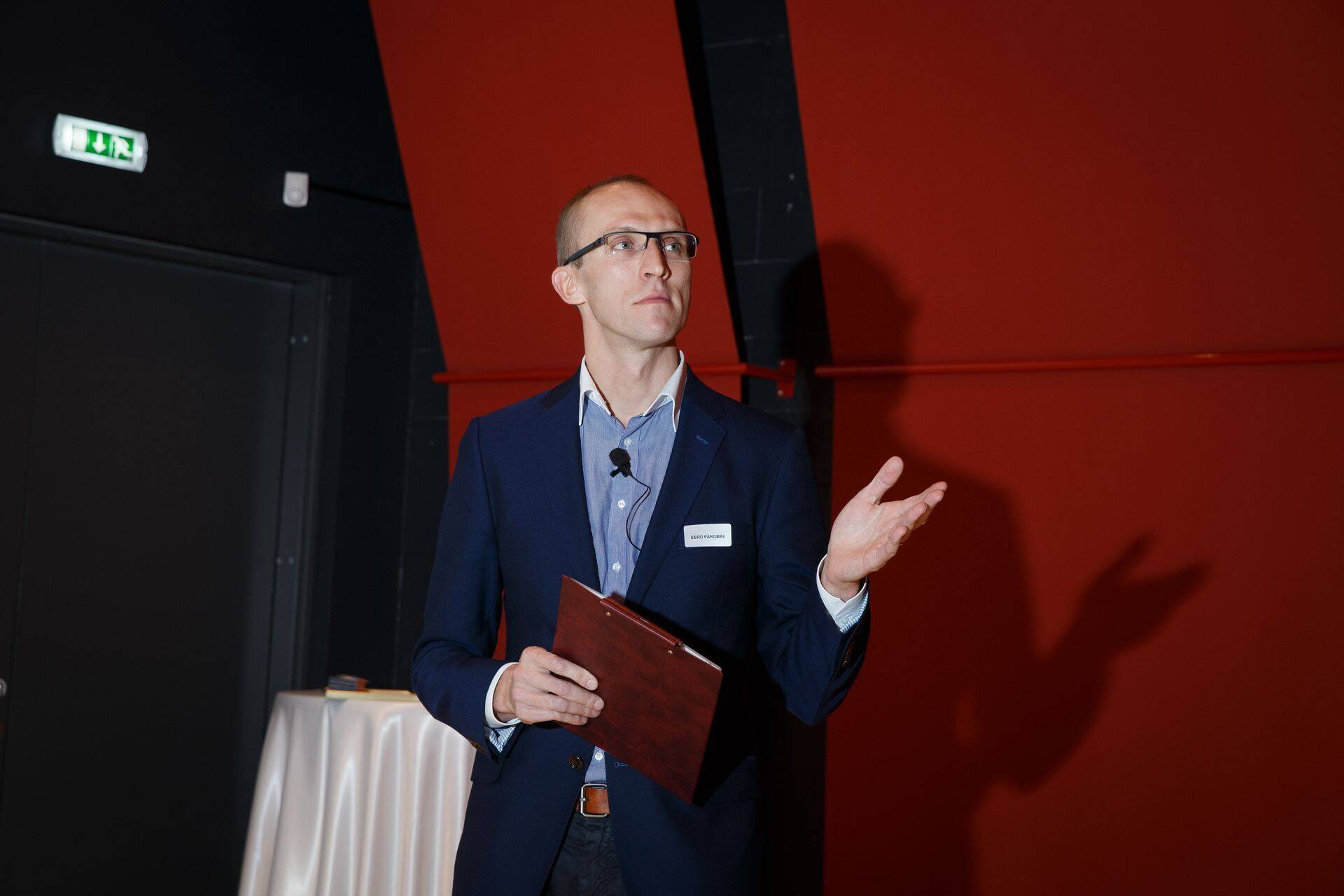 Tallinna Lennujaama turundusdirektor Eero Pärgmäe lubab, et lennujaama hoogasd kasvuaastad seisavad ees pärast järgmise kahe aasta investeeringuid.