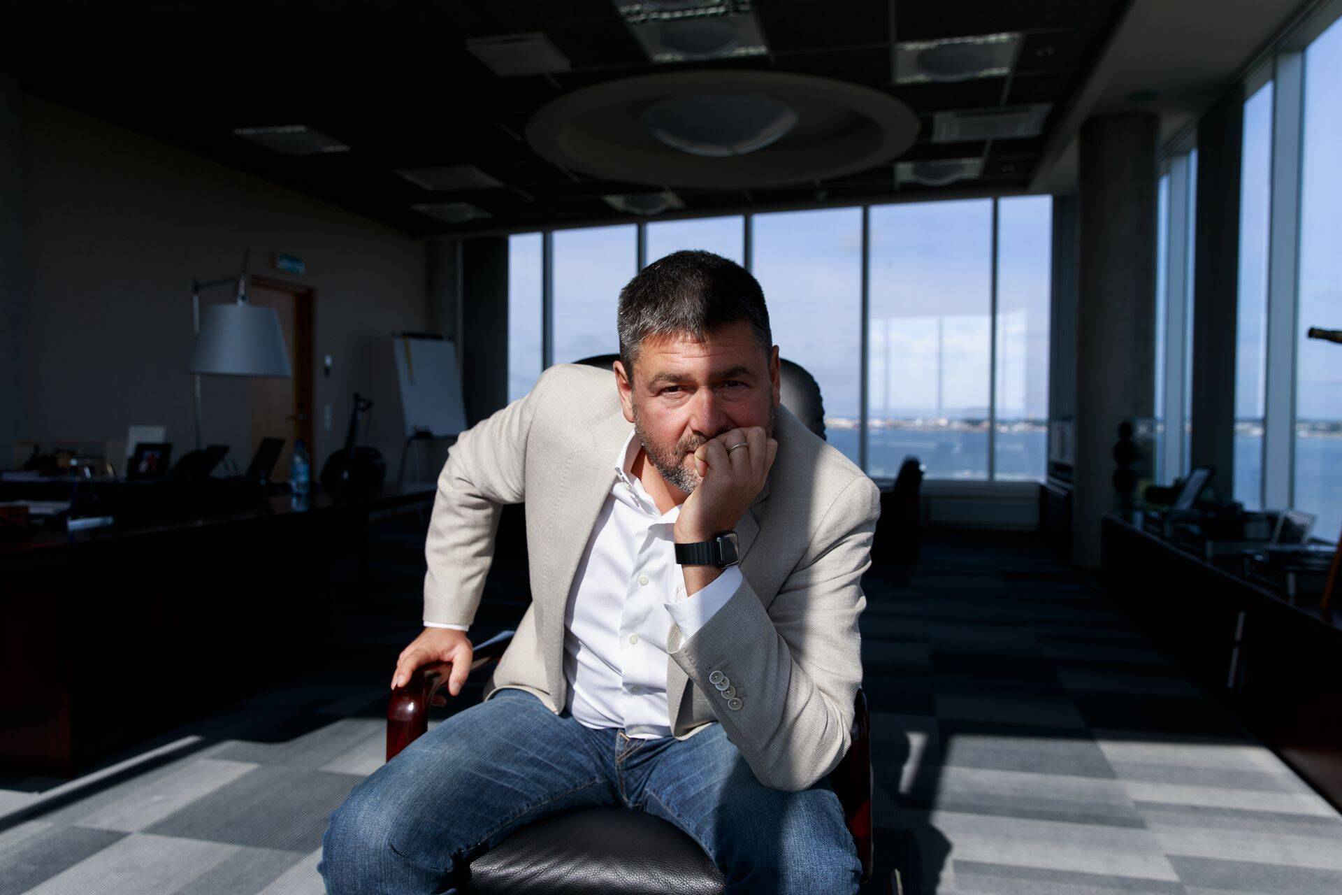 Oleg Ossinovskile ei ole esitatud ametliku kahtlustust.