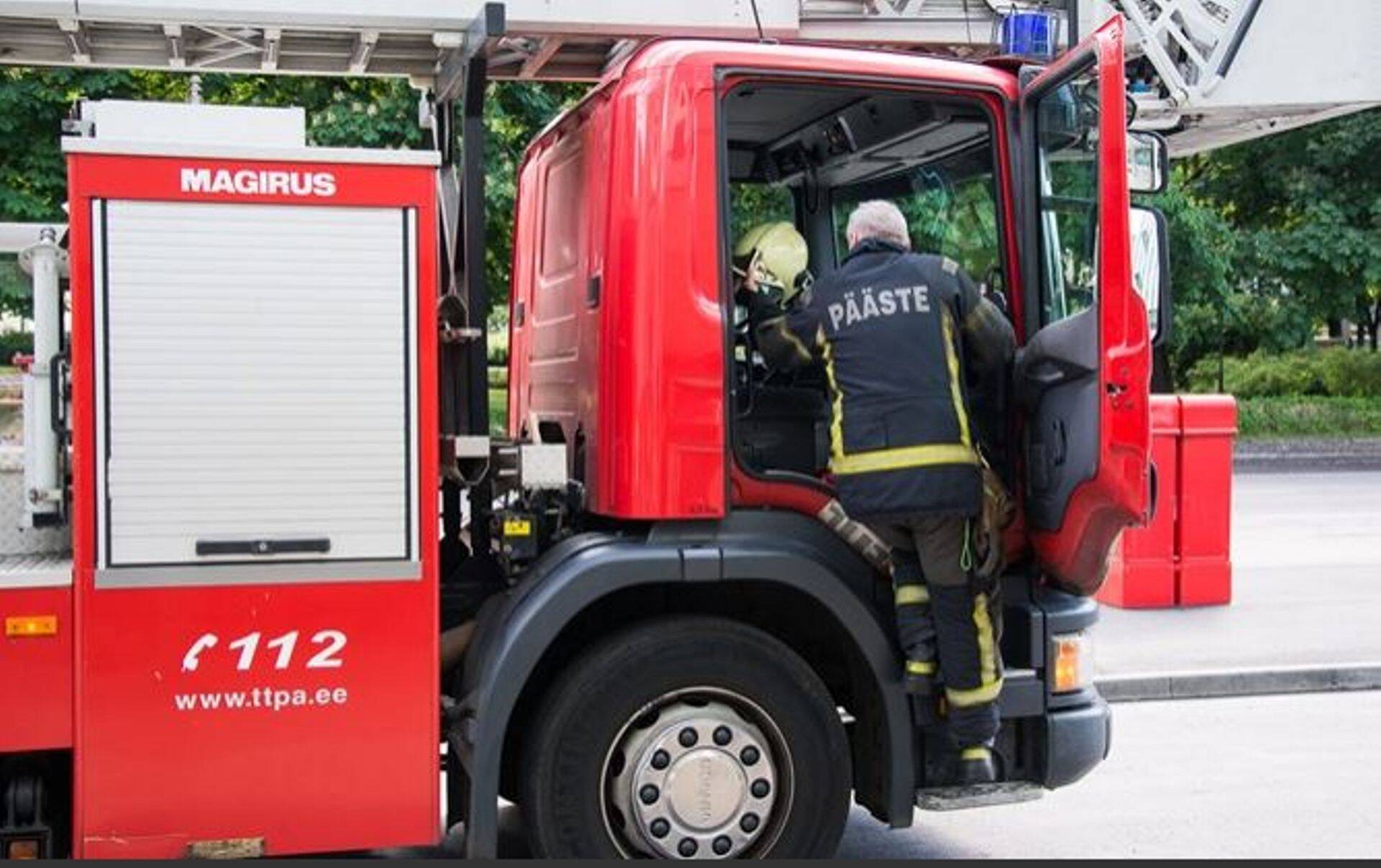 Jänedal hävis viljakuivati põlengus 120 tonni rapsi