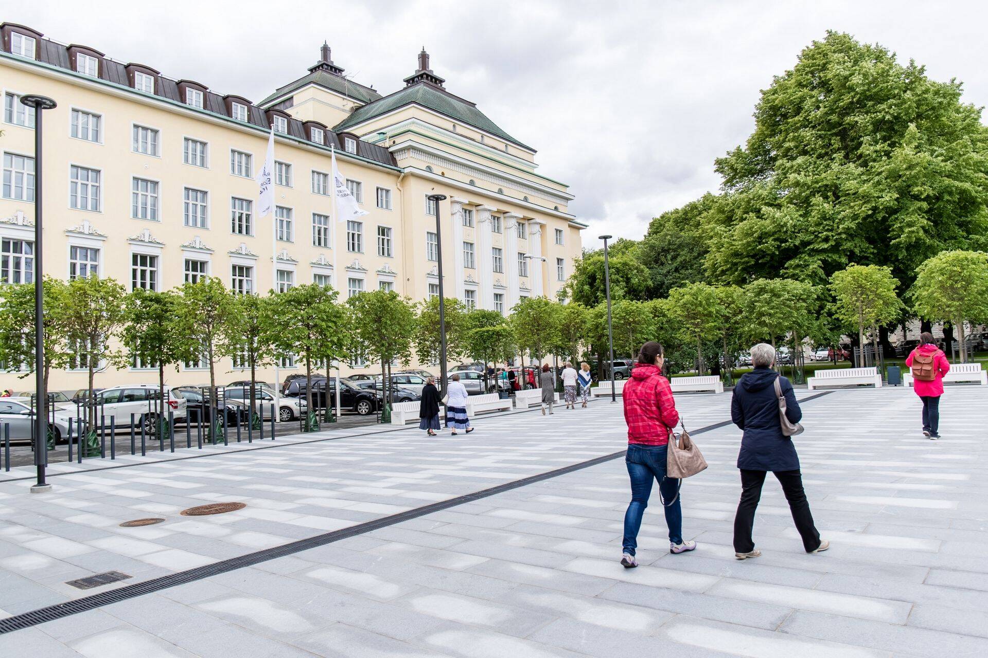 Estonia teater ja Tammsaare park