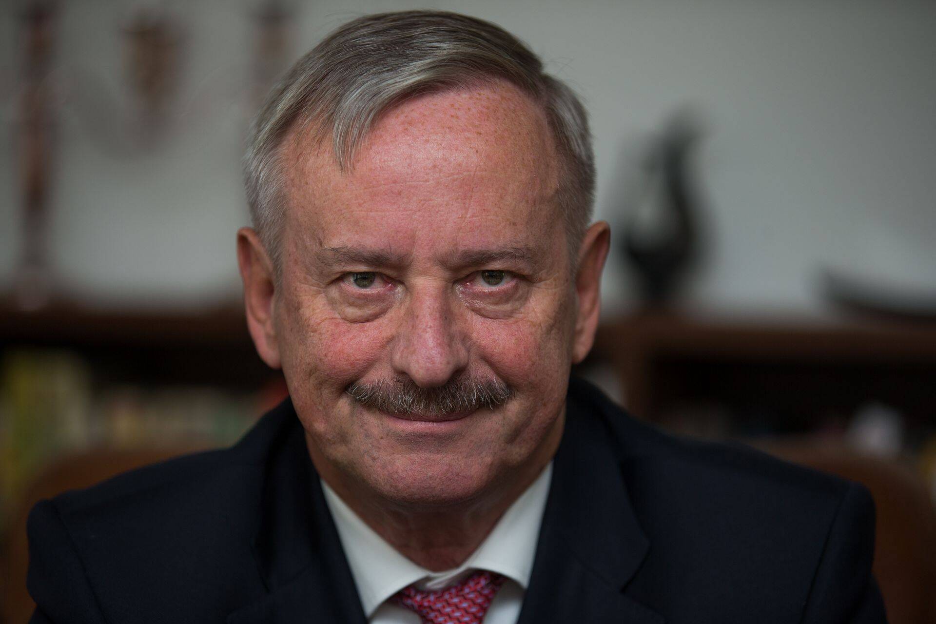 Siim Kallas tegi valijameestele ettepaneku.