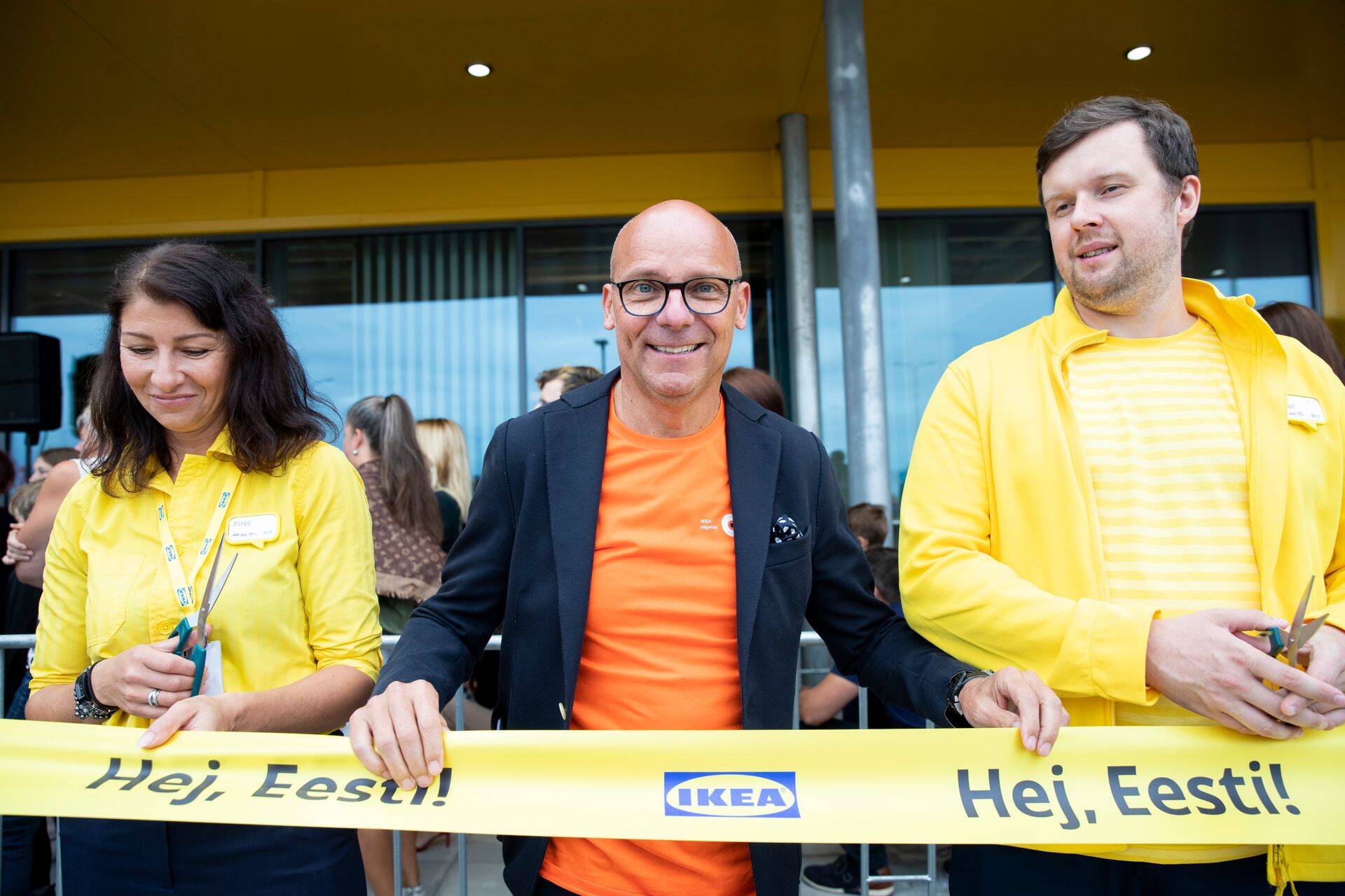 IKEA juhatuse esimees Baltikumis Hanspeter Zurcher kauplust avamas