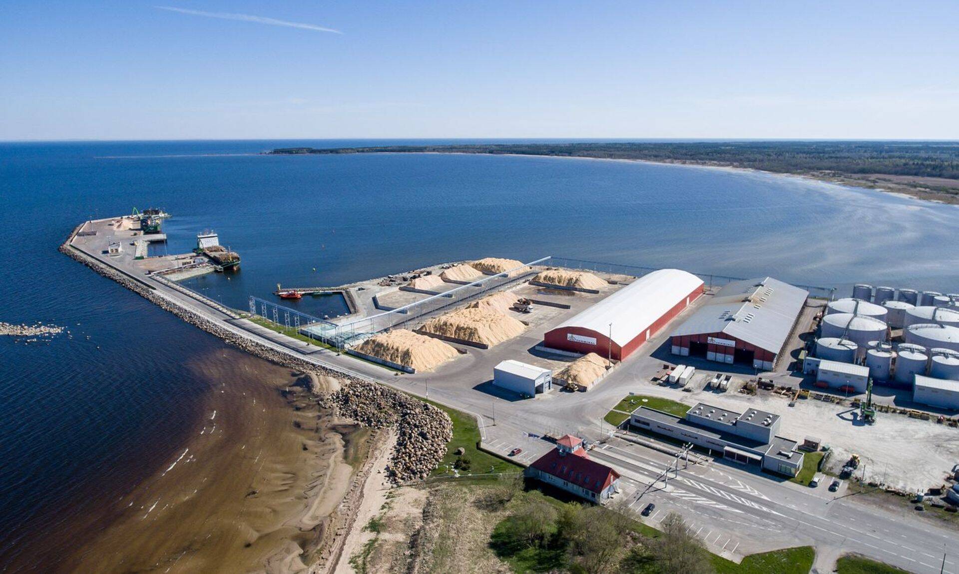 Kunda Sadama omanikud ostsid sadama territooriumil tegutsevad ettevõtted