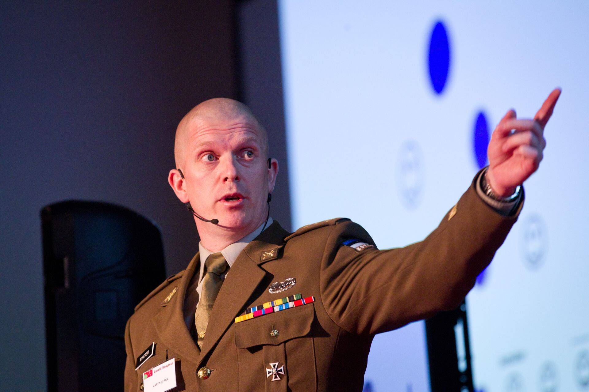 Kaitseväe juhataja Martin Herem Äripäeva Gaselli Kongressil  Swissôtelis.