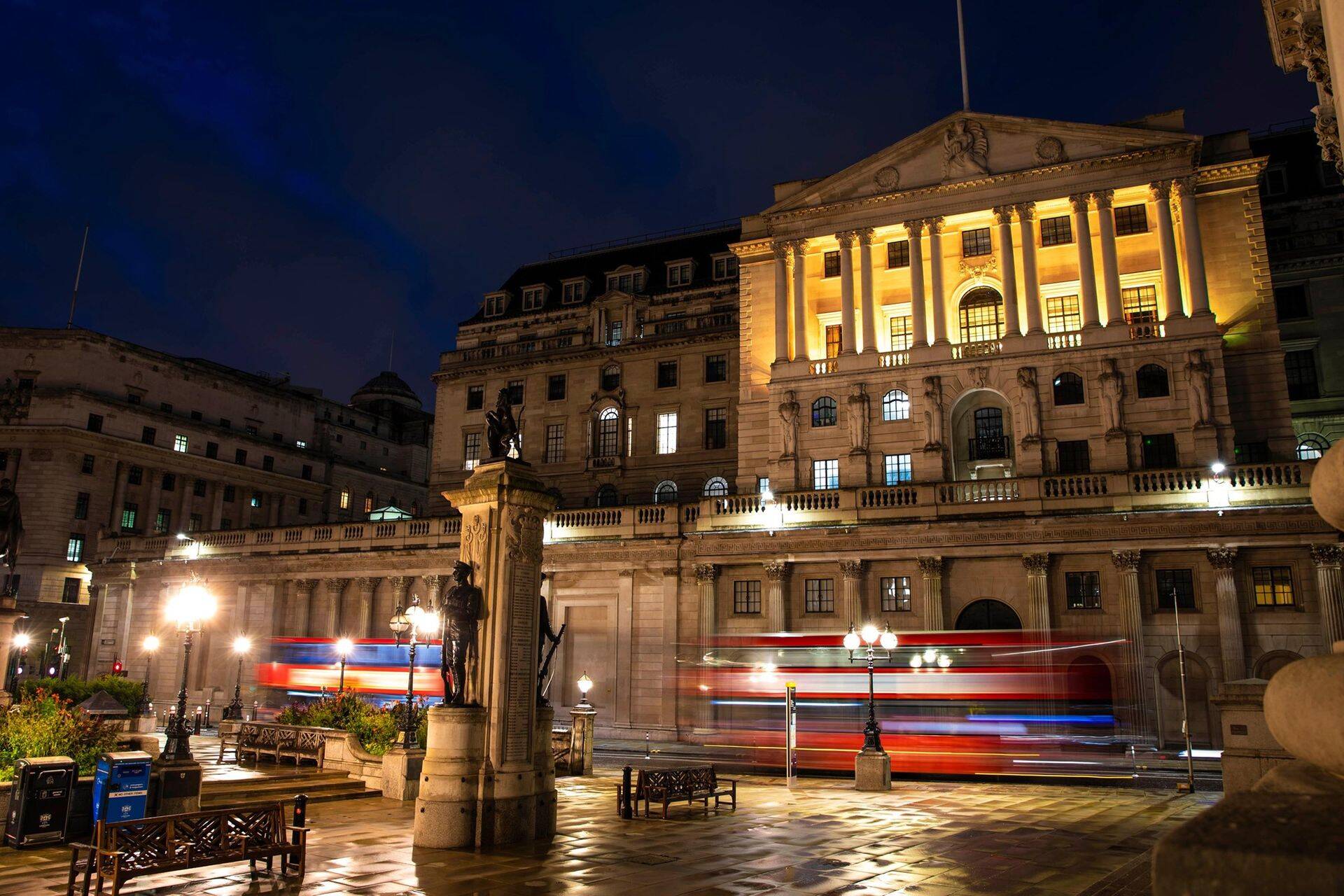 Ühendkuningriigi keskpanga hoone Londonis.