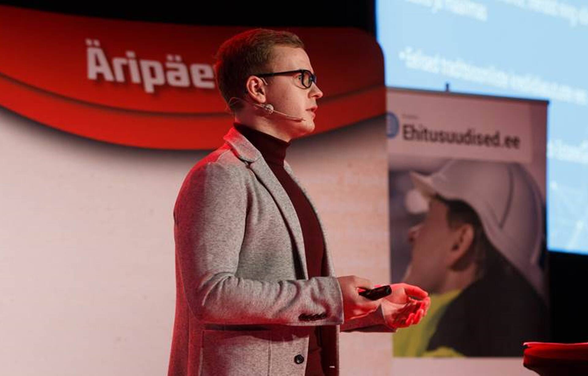 EstateGuru äriarendusjuht Daniil Aal Äripäeva ehituskonverentsil