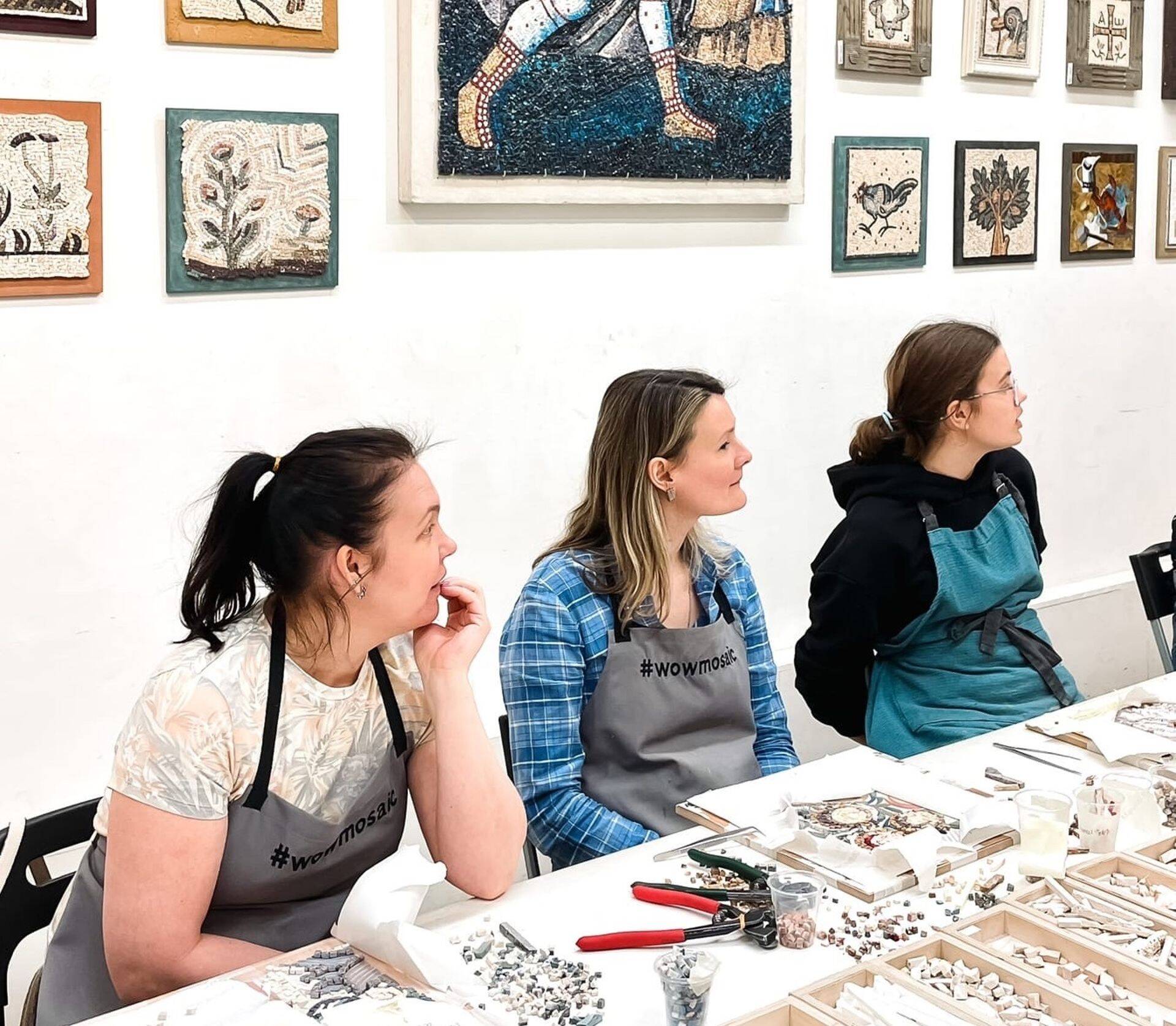 Школе мозаики «Сад гранат» удалось увеличить выручку в новых условиях.