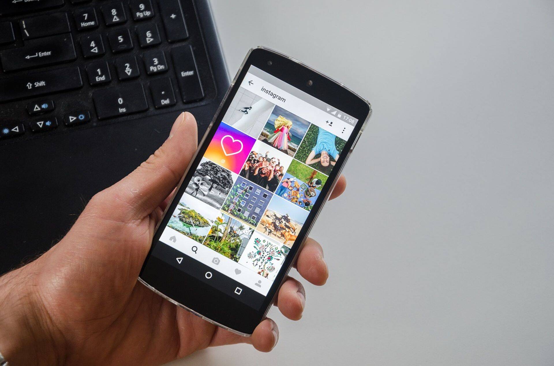Instagram подорожал в 100 раз