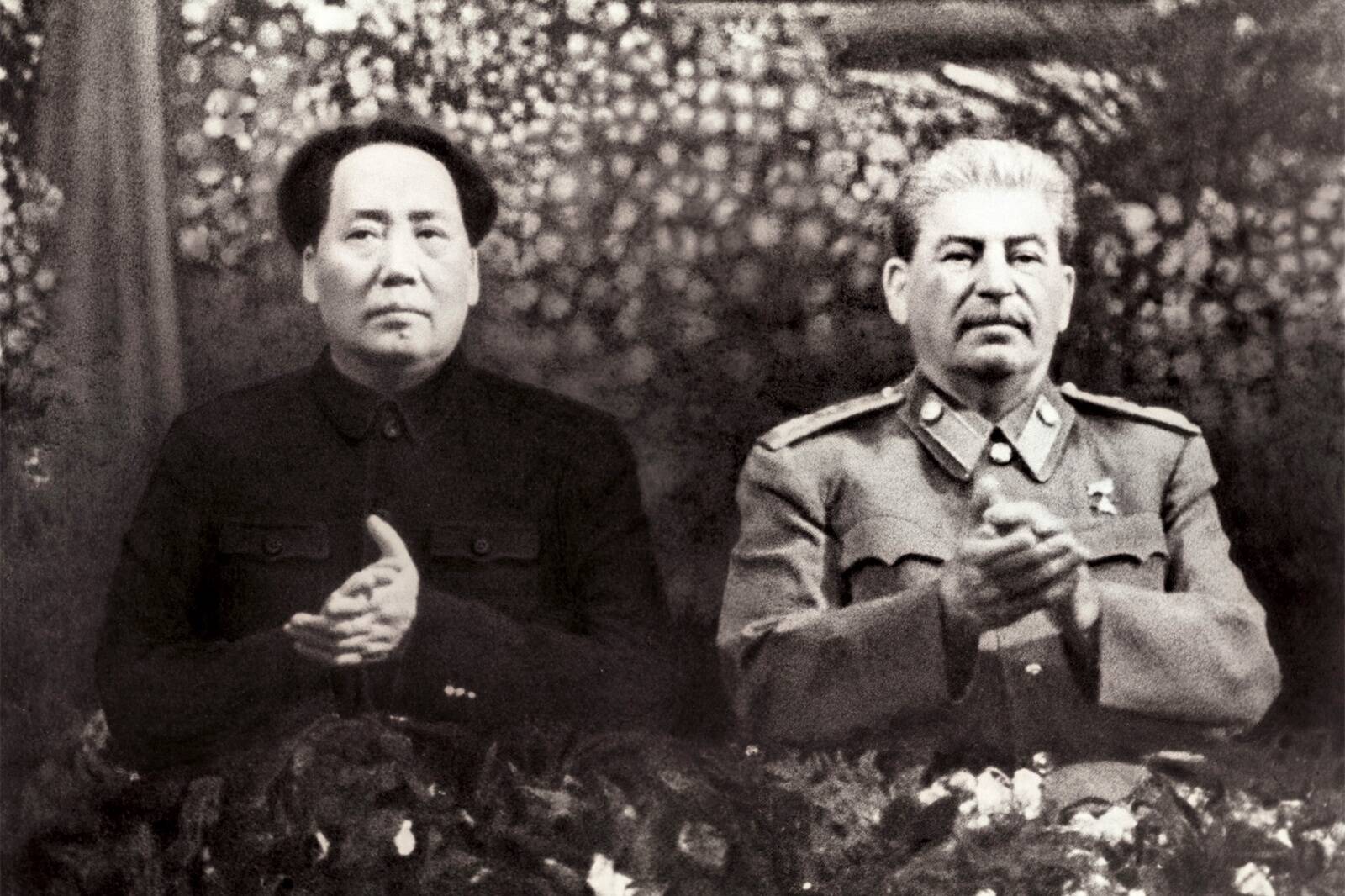 Jossif Stalin ja Mao Zedong olid 1940. aastail head liitlased. Sellest hoolimata lasi Stalin Hiina diktaatori rooja uurida, et töötada välja tema psühholoogiline profiil.