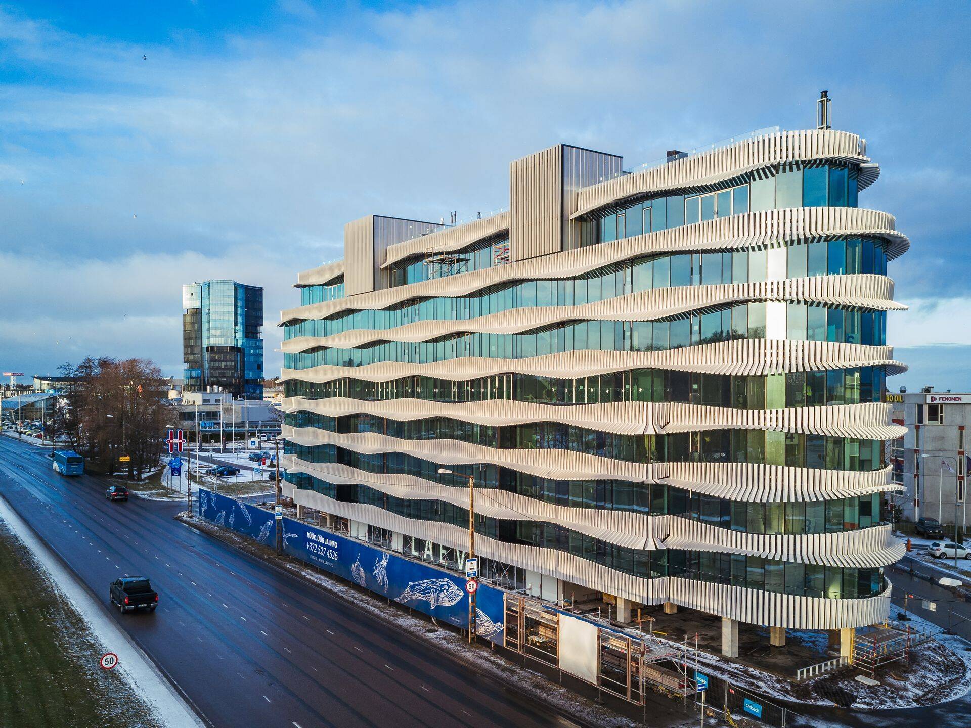 Büroo- ja eluhoone LAEV