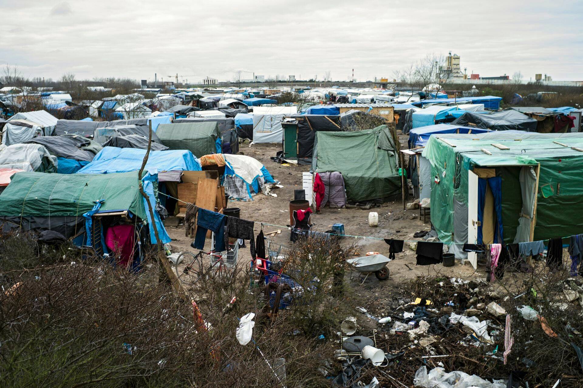 Migrantide rajatud laager Prantsusmaa sadamalinnas Calais's.