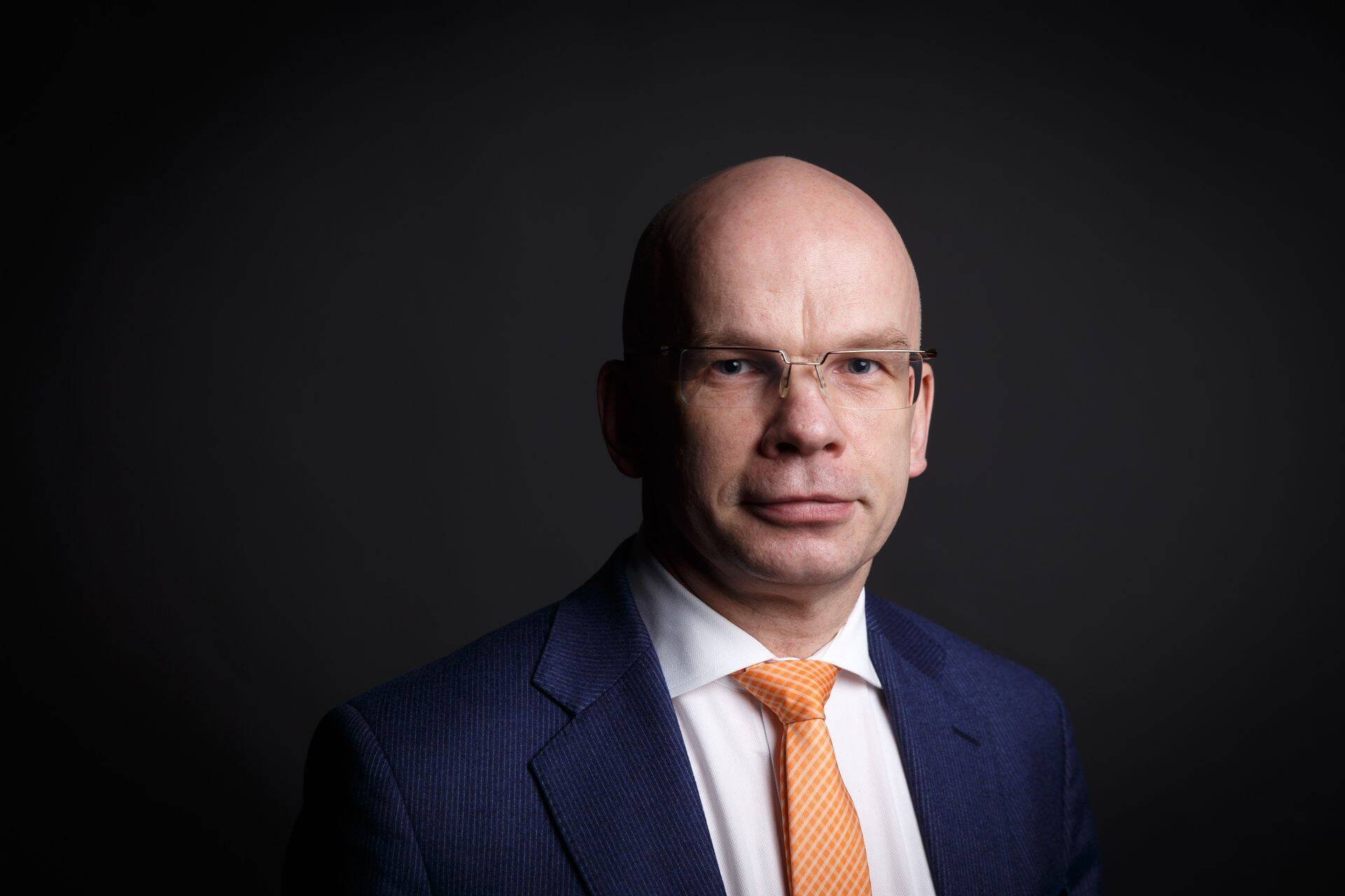 Аллар Йыкс.