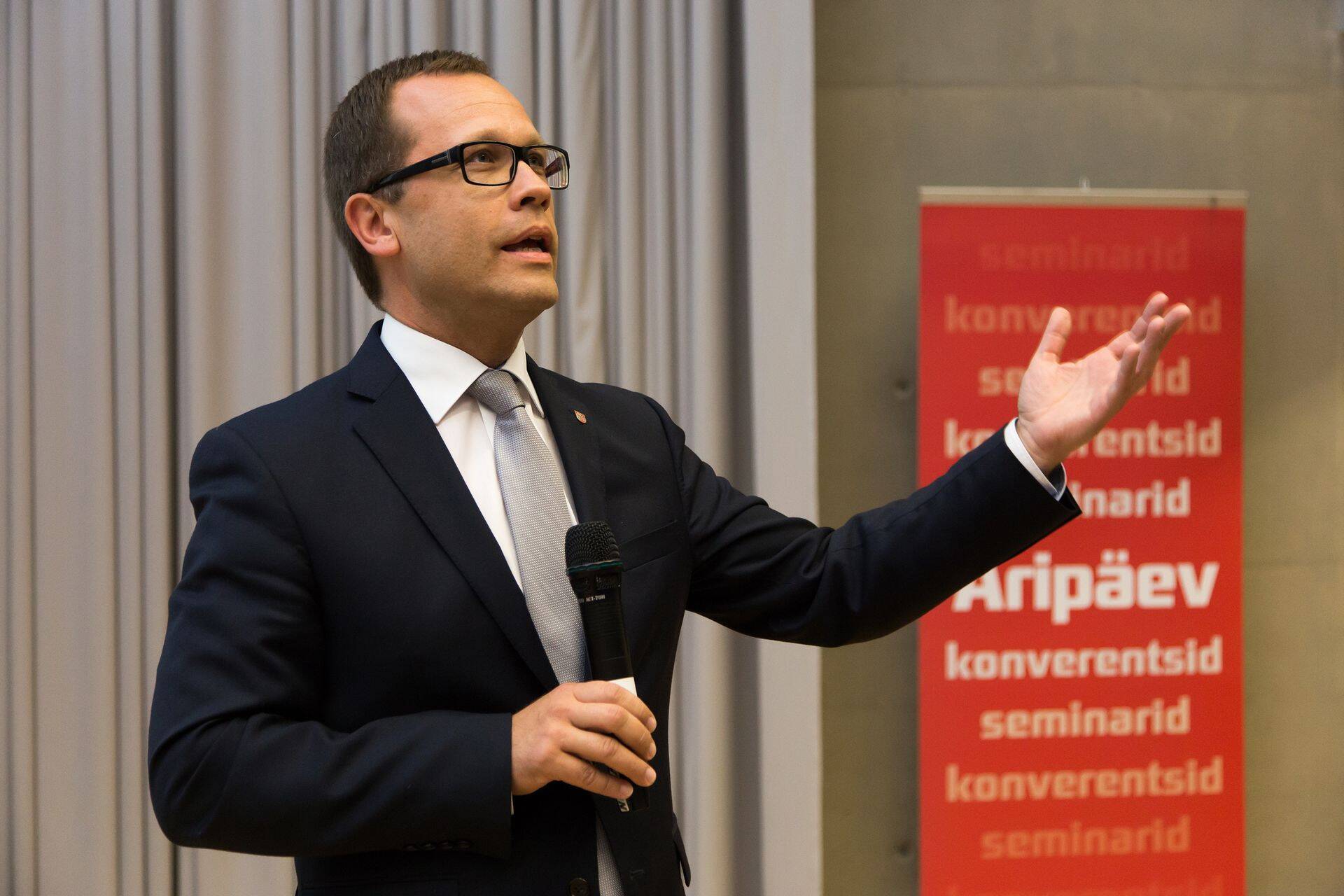 Tartu linnapea Urmas Klaasi sõnul on rattaringlus käivitunud üle ootuste edukalt.