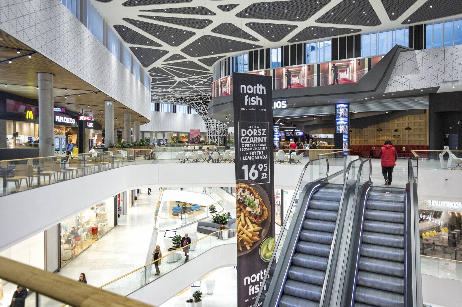 ТЦ Libero в польском Катовице стал самым крупным приобретением эстонской Summus Capital OÜ, которая до этого продала активы в Эстонии и Латвии.