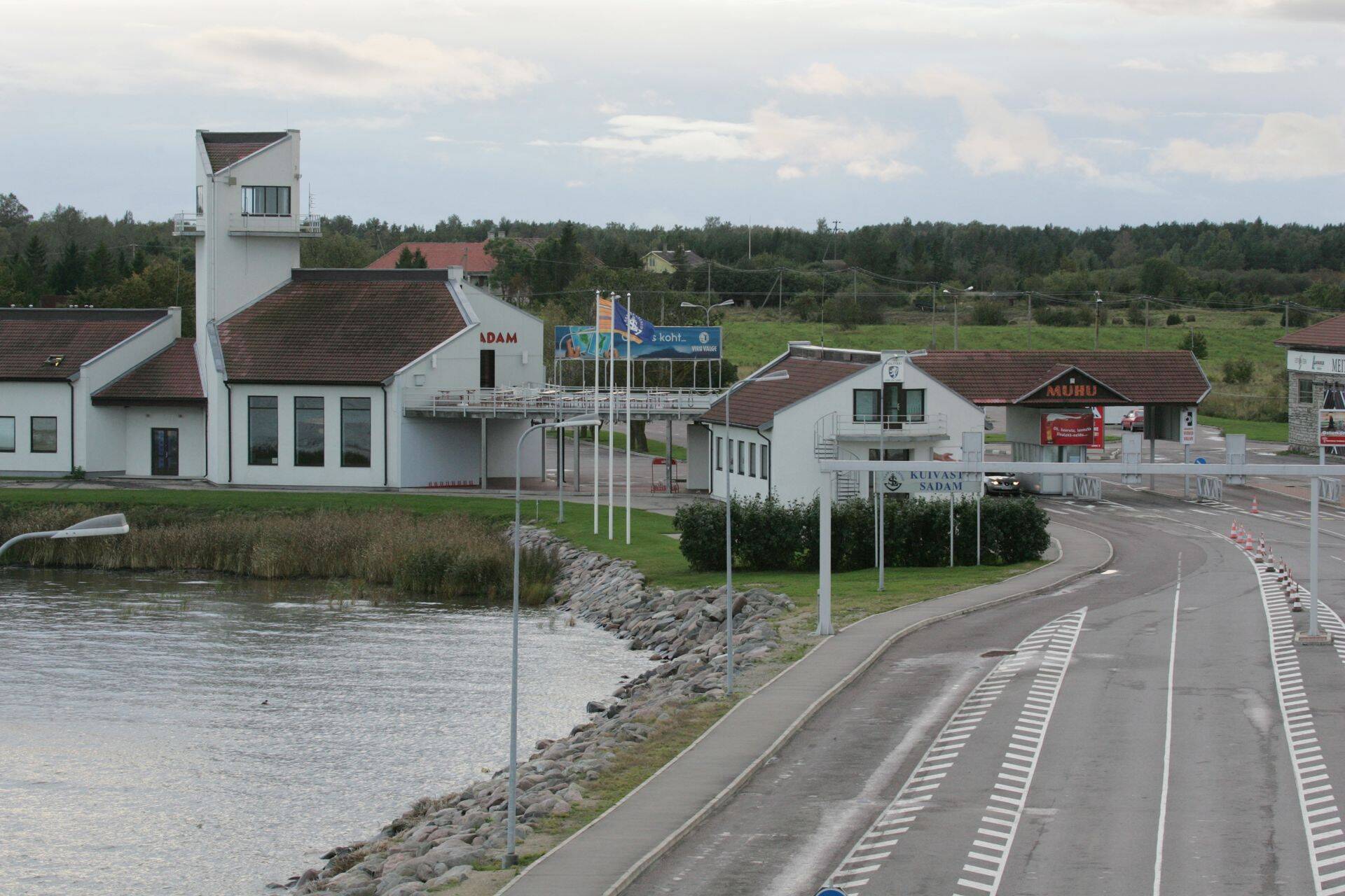 Kuivastu sadam.