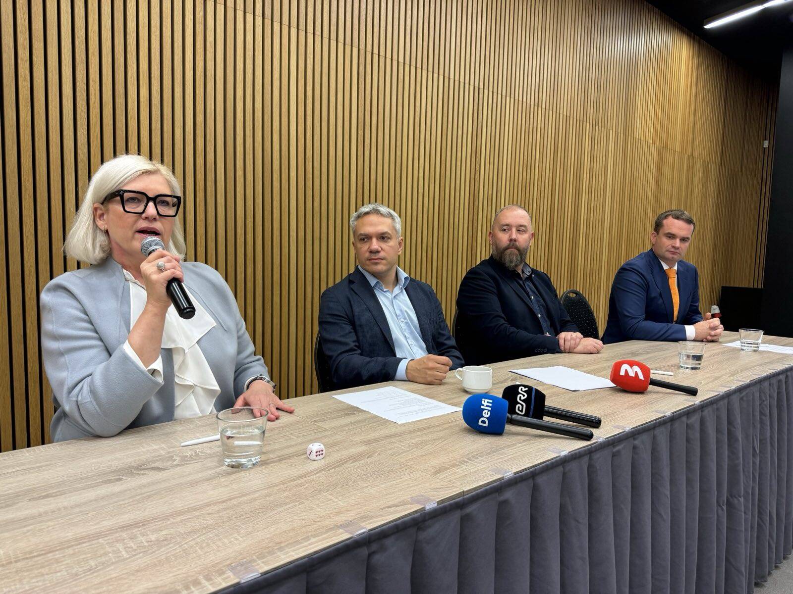 Pärnu koalitsioonileppe sõlmimine. Pärnus saab linnapeaks Südamega Pärnu juht Kristel Voltenberg, kelle 2026. aastal vahetab välja EKRE esindaja.