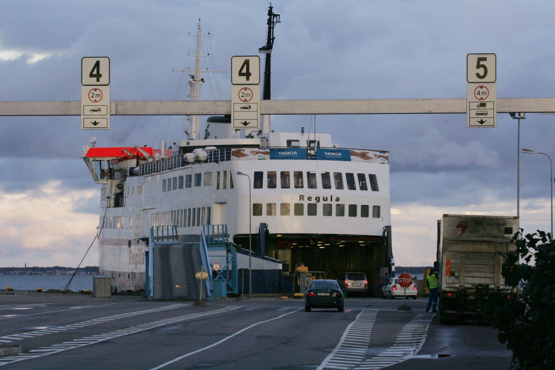 Regula oli kasutusel lisalaevana.