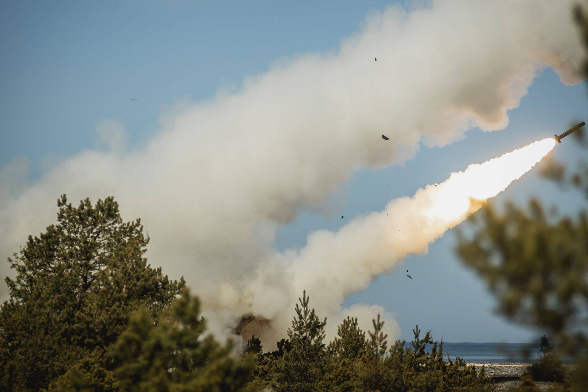 Mitmikraketiheitja HIMARS on Lockheed Martin Corp´i üks tuntumaid relvasüsteeme. Pildil HIMARS Eestis kaitseväe õppustel.