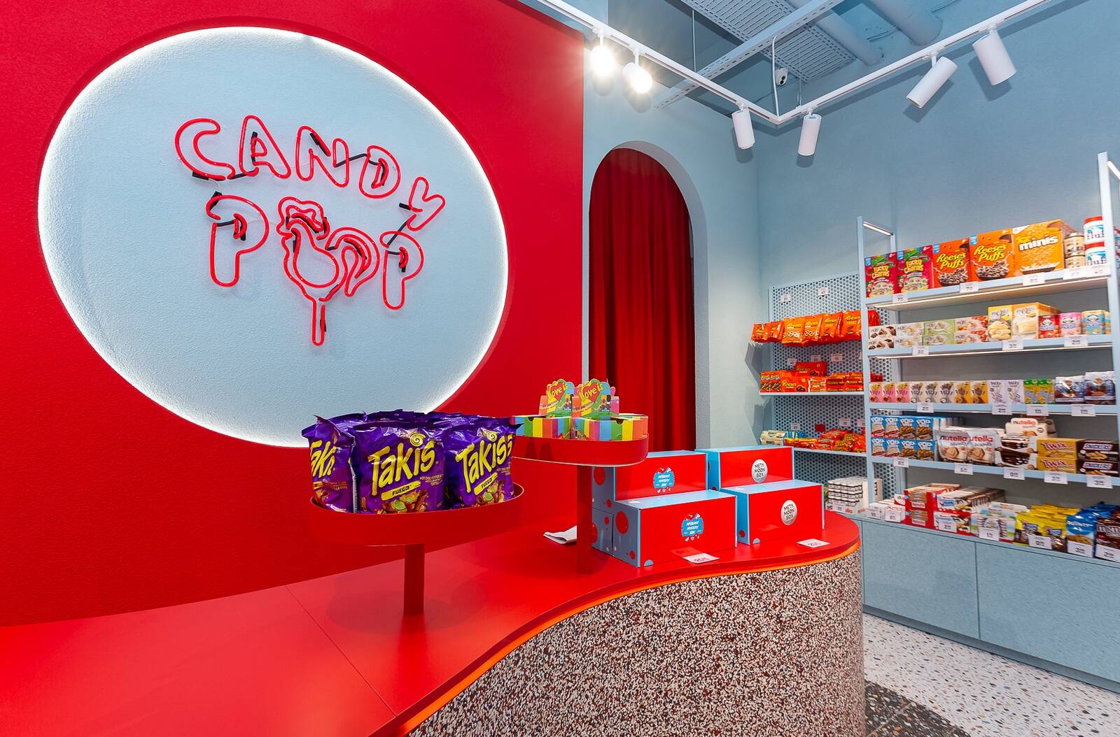 Candy POP’il on hetkel 33 kaupluse võrgustikku, millest 16 asuvad Leedus, 6 Lätis, 6 Eestis ja 5 Poolas.