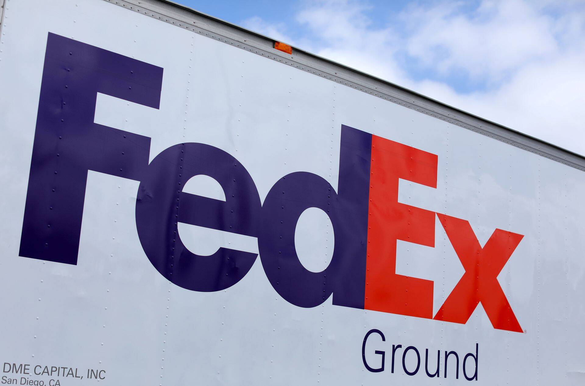 FedEx sattus Hiinas uurimise alla.