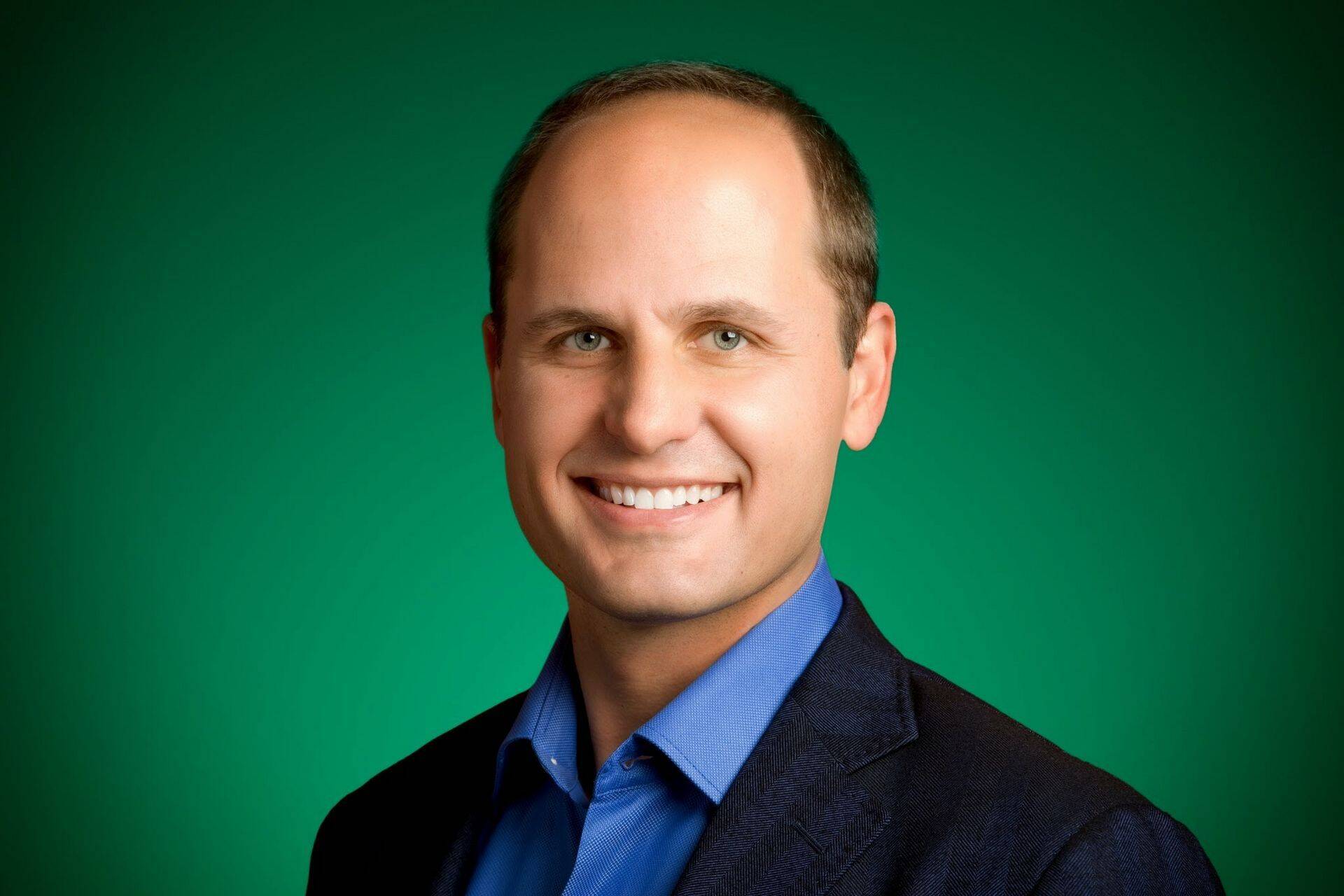 Google asepresident Laszlo Bock kirjeldab raamatus “Töö ruulib!", kuidas eesmärgid seatakse organisatsioonis tunduvalt kõrgemale, kui on “realistlik” eeldada, sest sihtides päikest, võib jõuda kuule.