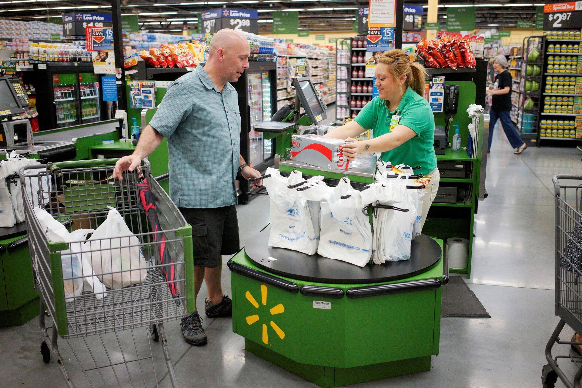 E-kaubandus müügi kasv aitas Walmarti käivet kasvatada.