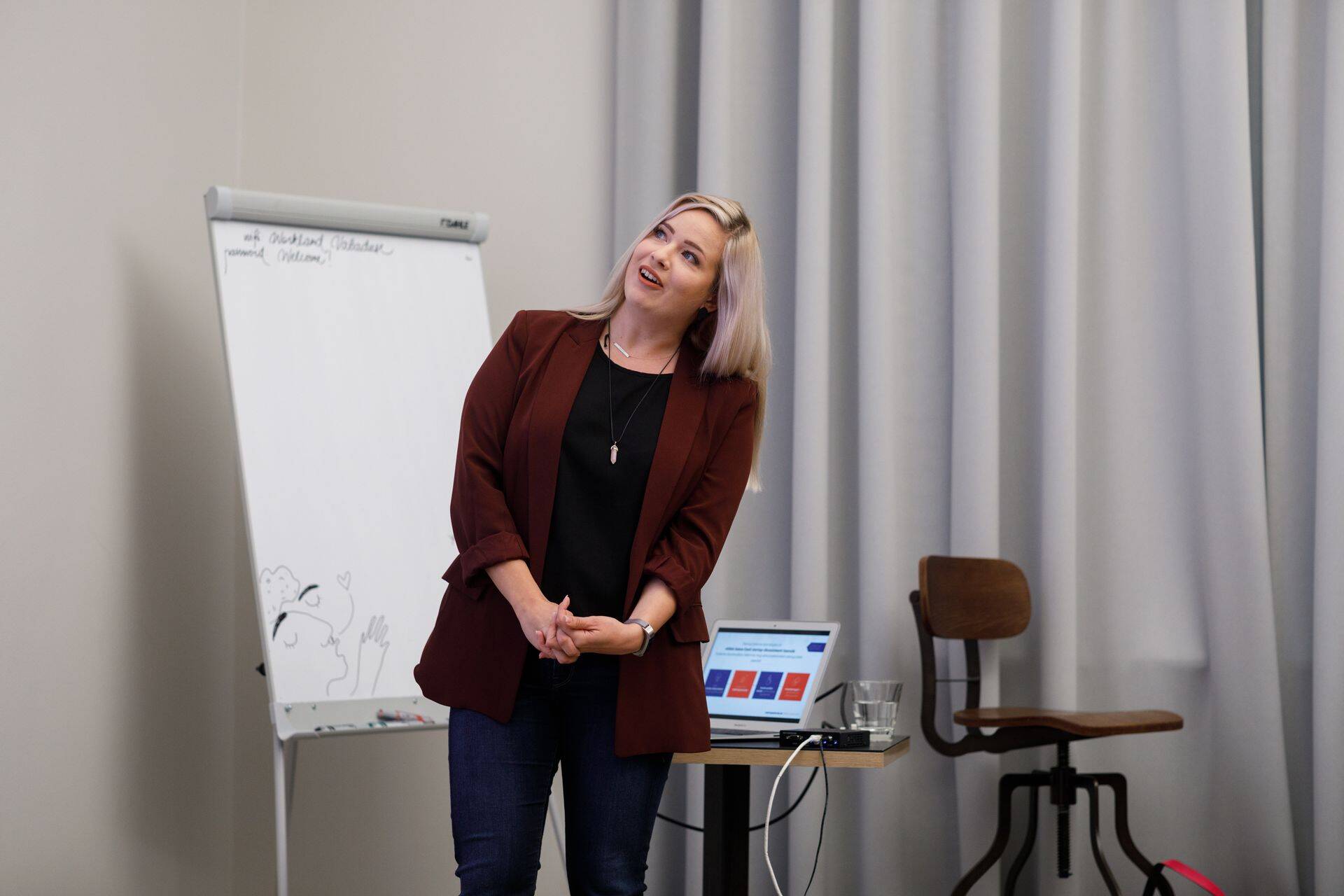 Startup Estonia kogukonna arendusjuht Liisi Org ja advokaadibüroo Ellex Raidla vandeadvokaat Antti Perli toovad välja viis soovitust, mis aitavad vältida ettevõtlusega alustamisel vigu.