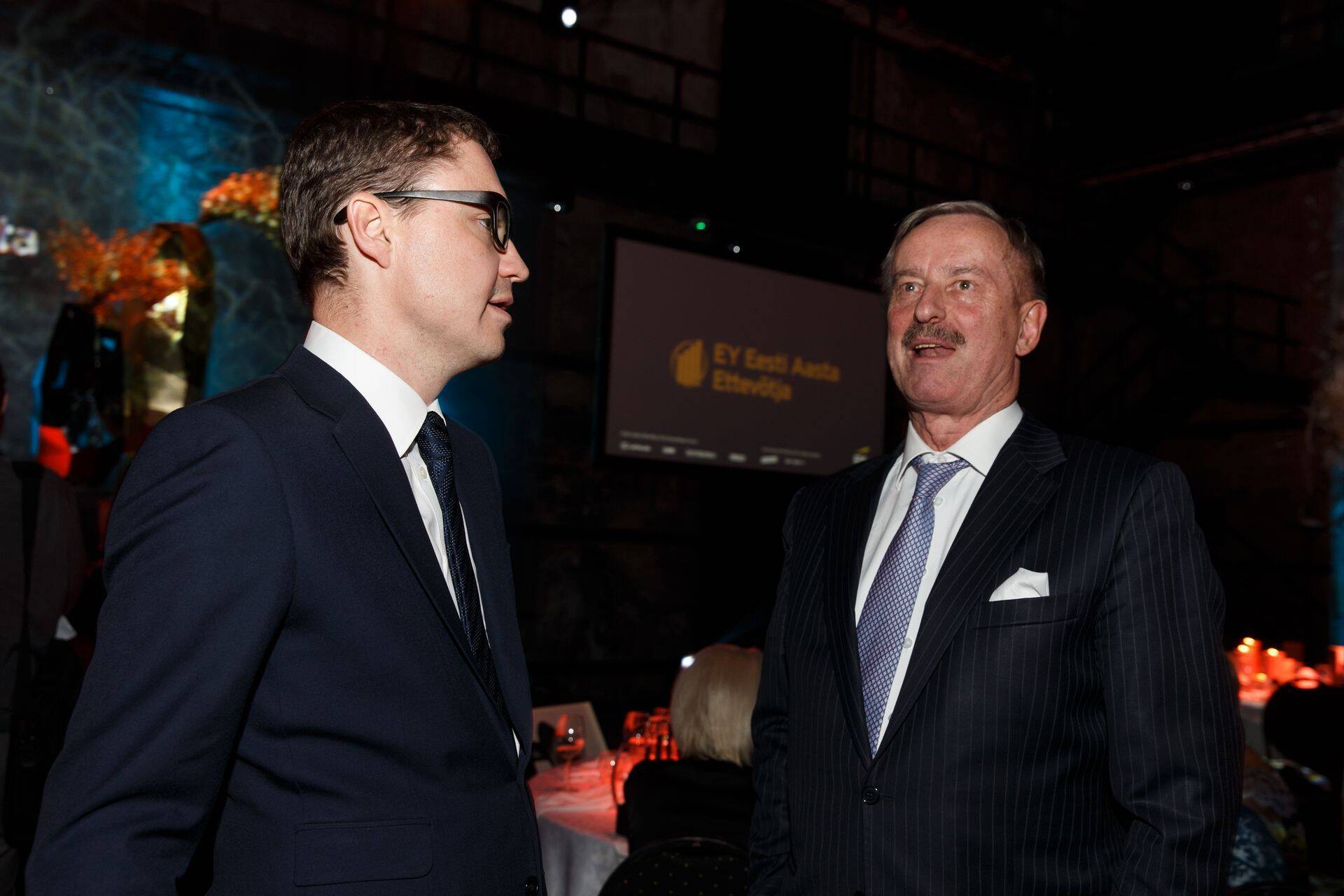 Siim Kallas ei hoidnud kriitikaga tagasi, kui arvustas Taavi Rõivase (vasakul) valitsuse koostatud programmi Eesti eesistumisaastaks Euroopa Nõukogus.