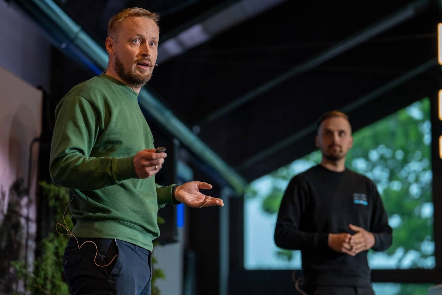 Investorid Taavi Ilves ja Jake Farra jagasid investeerimisfestivalil mõtteid ja soovitusi, kummutades müüte ja pakkudes realistlikku teekonda finantsilise heaolu poole.