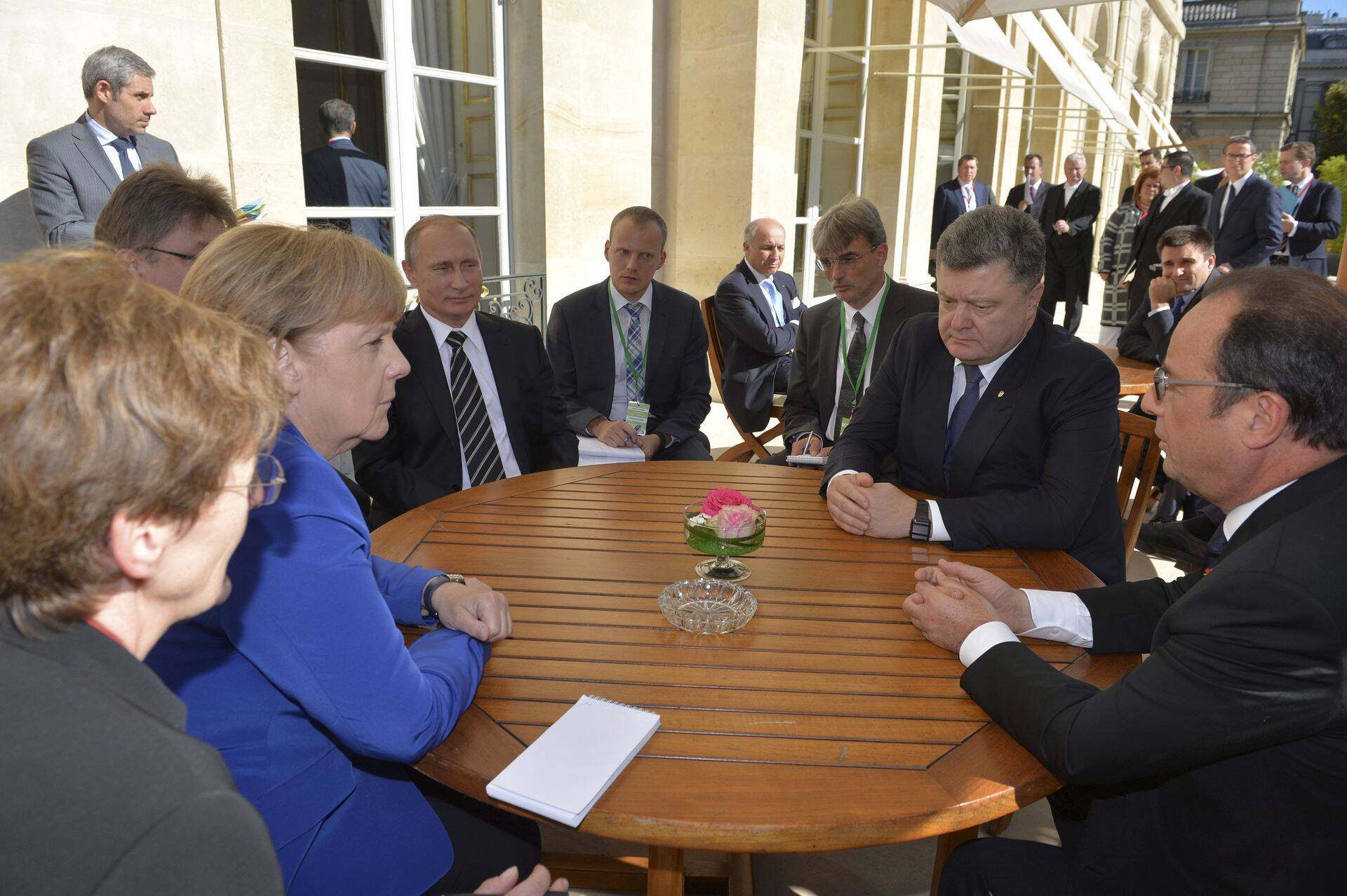 Normandia nelik - Saksamaa, Venemaa, Ukraina ja Prantsusmaa liidrid reedel Pariisis.