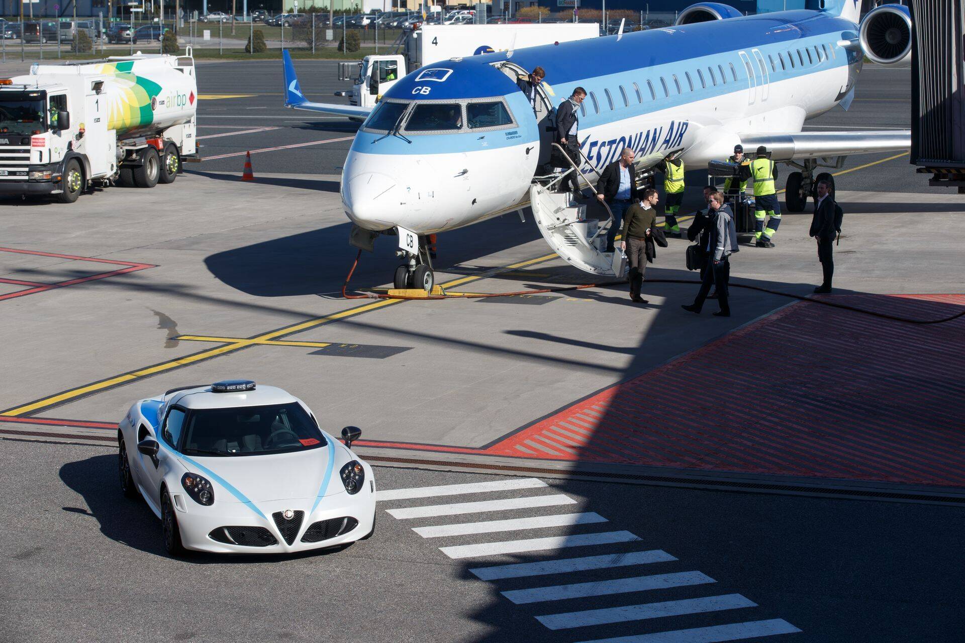 Estonian Airi lennuk Tallinna lennujaamas.