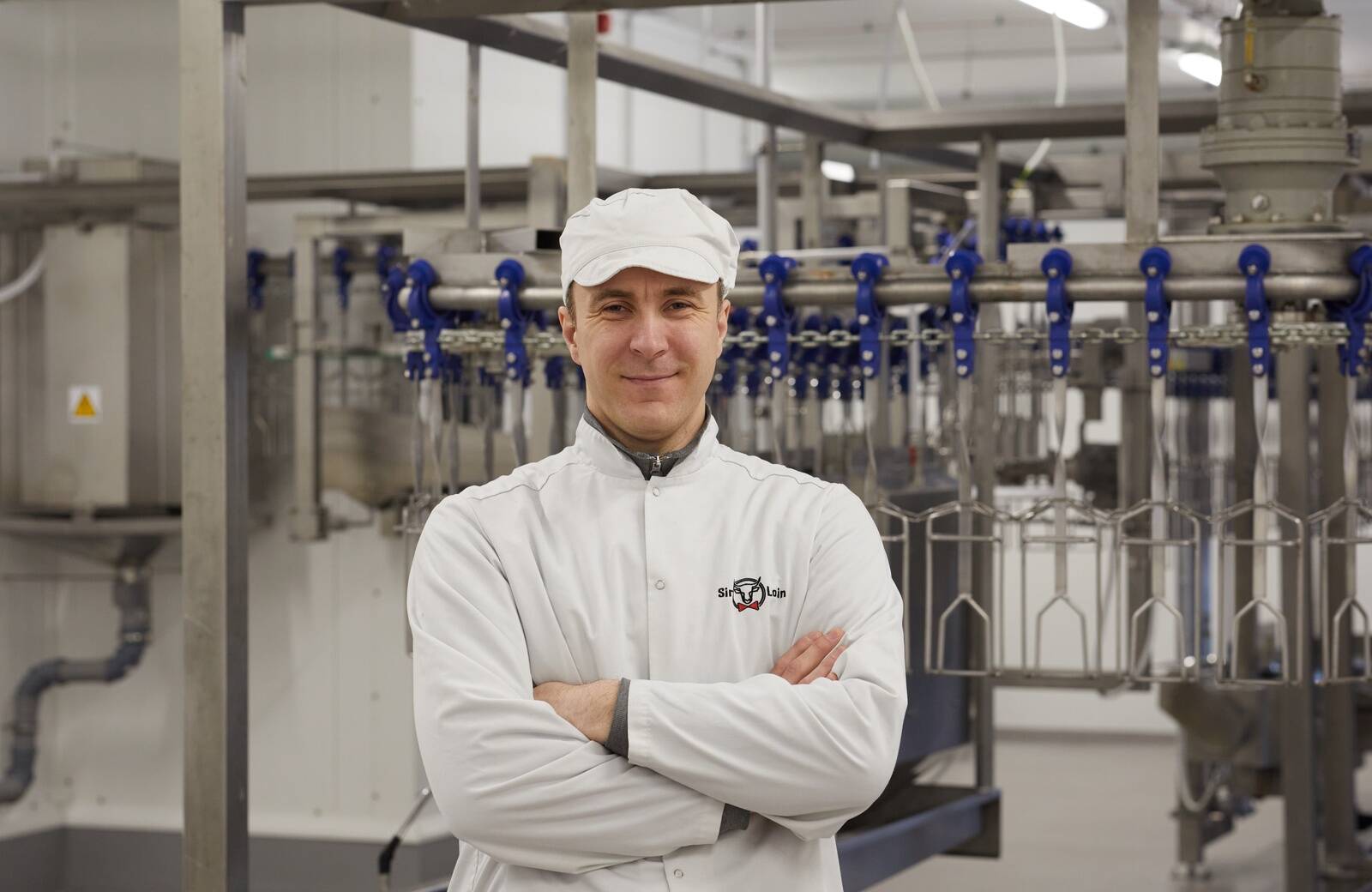 Lauri Bobrovski räägib esmaspäeval raadiohommikus lihatööstuse avamisest ja ettevõtte tulevikuplaanidest.