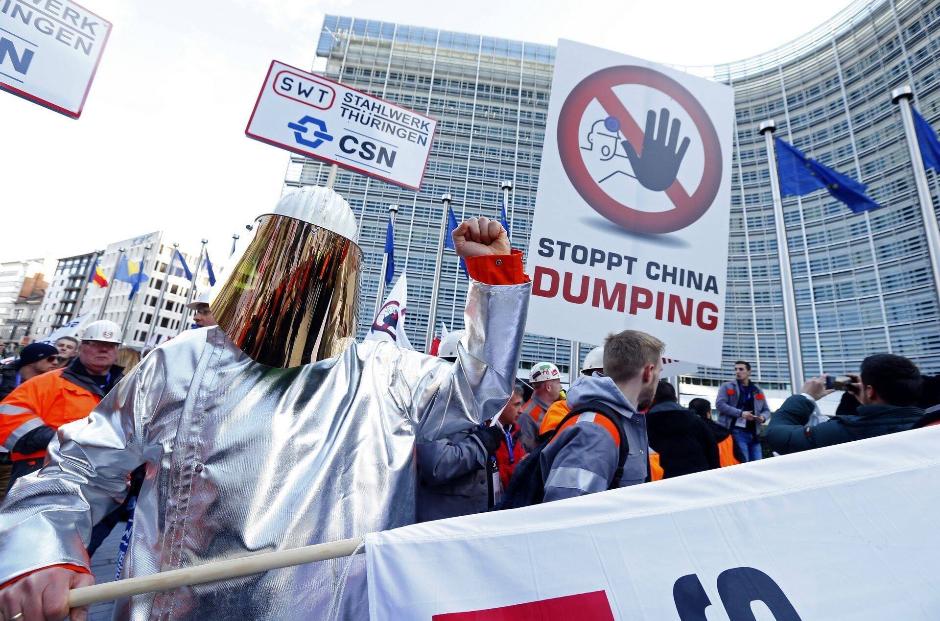 Euroopa tööstuse meeleavaldus dumpingu vastu.