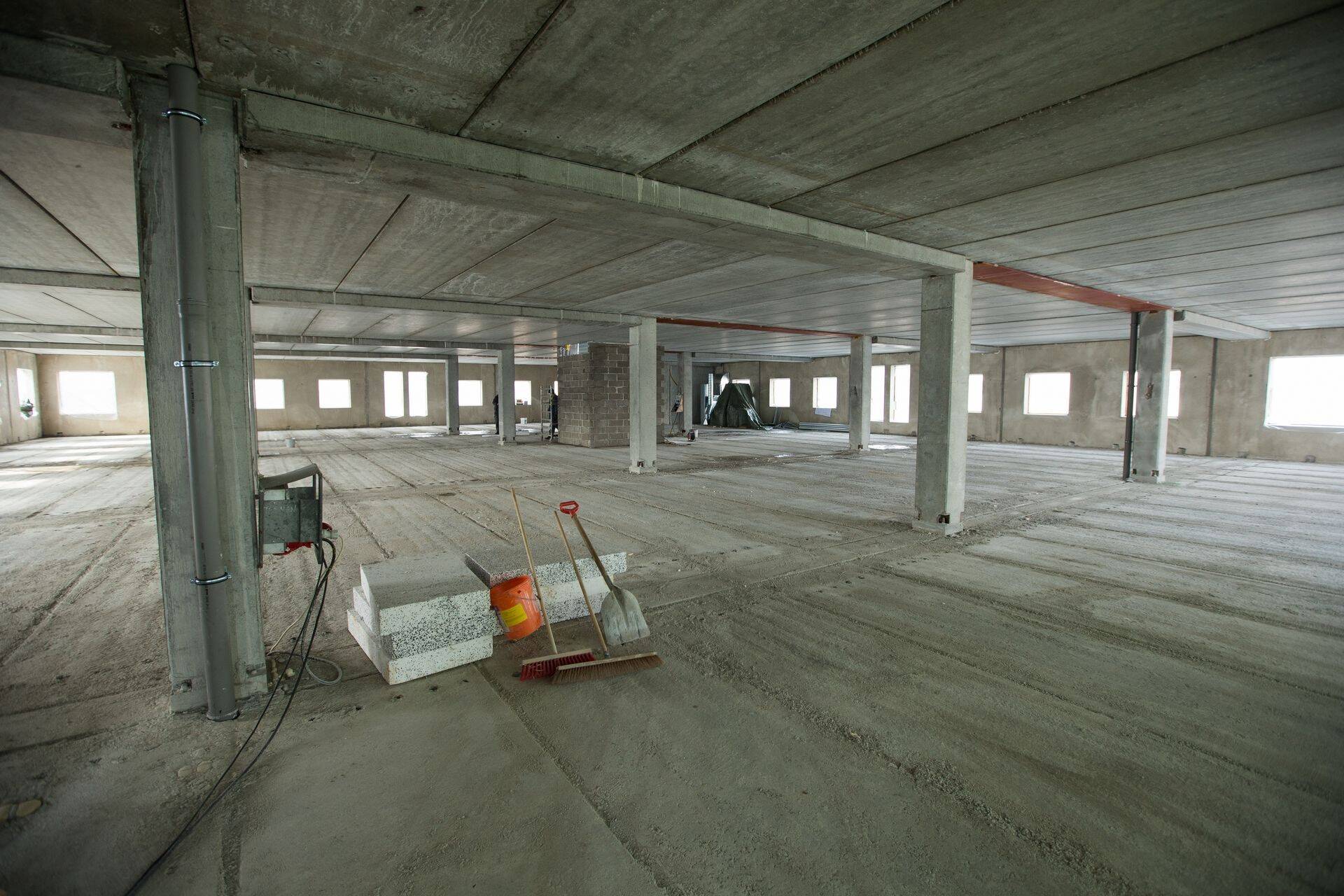 E-Profiili tööstushoone nurgakivi.