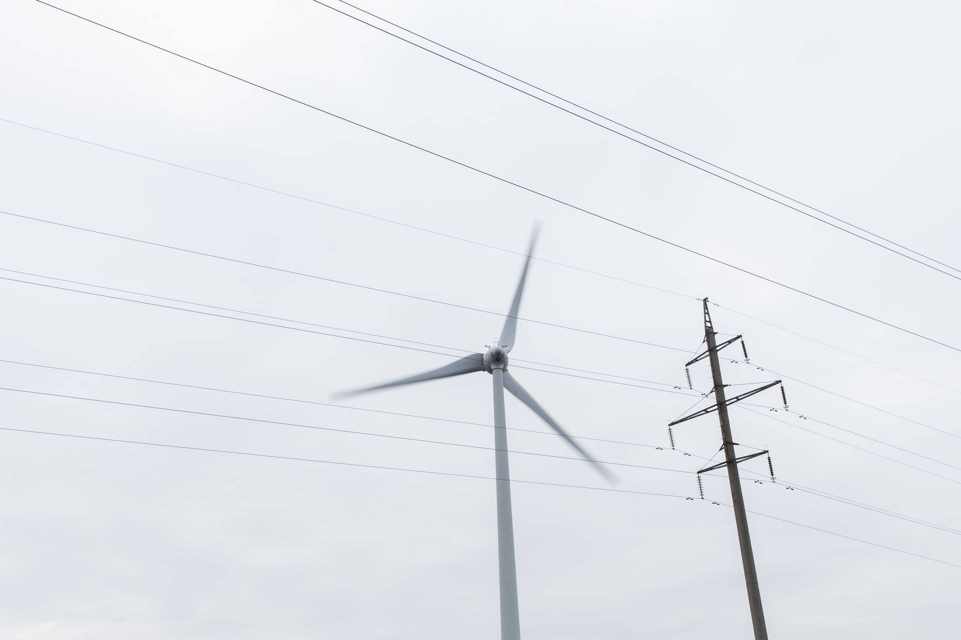 Elektriliinid seavad ehitamisele ja maakasutusele piiranguid.