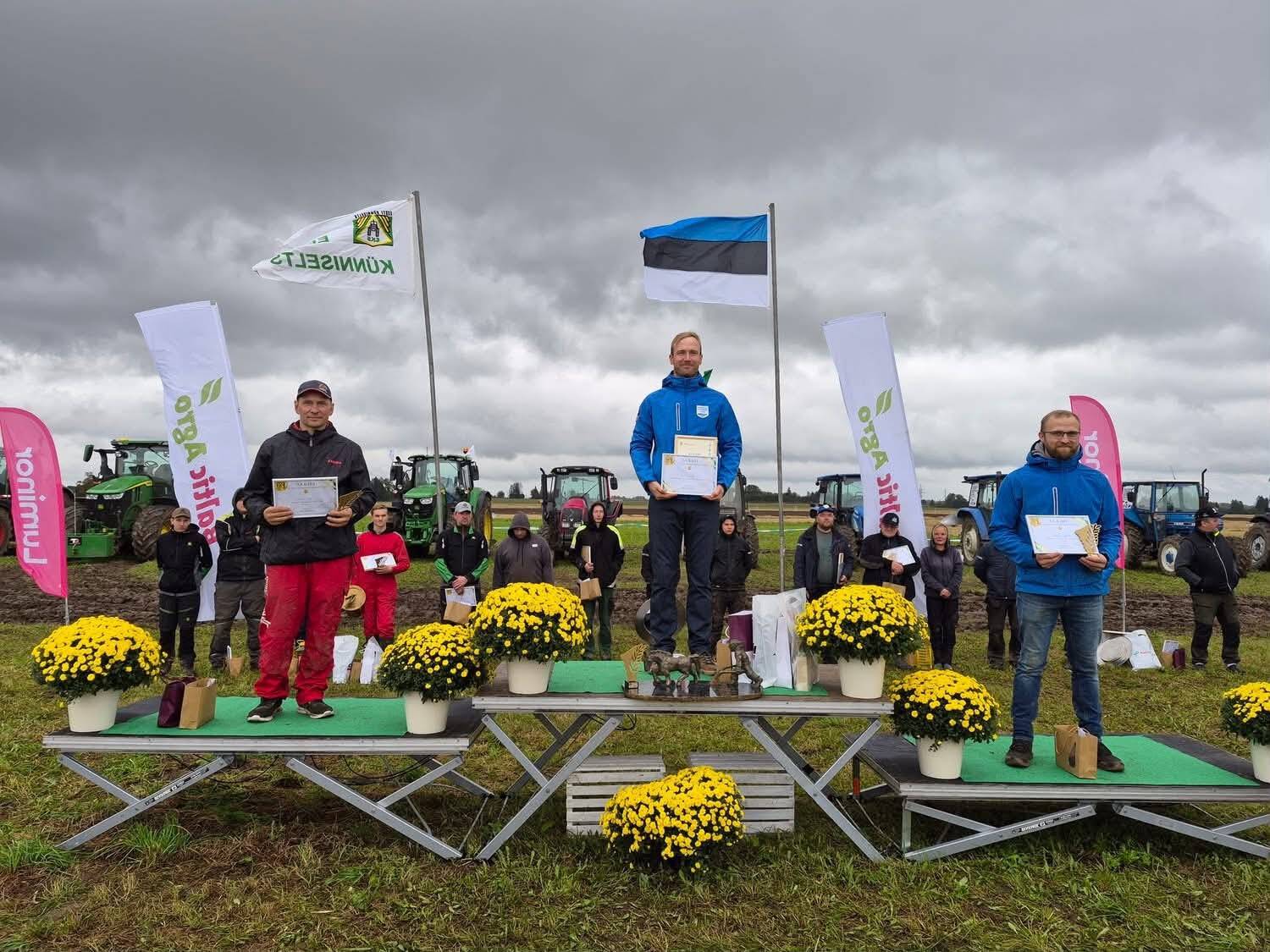 Pöördatrade võitjad.