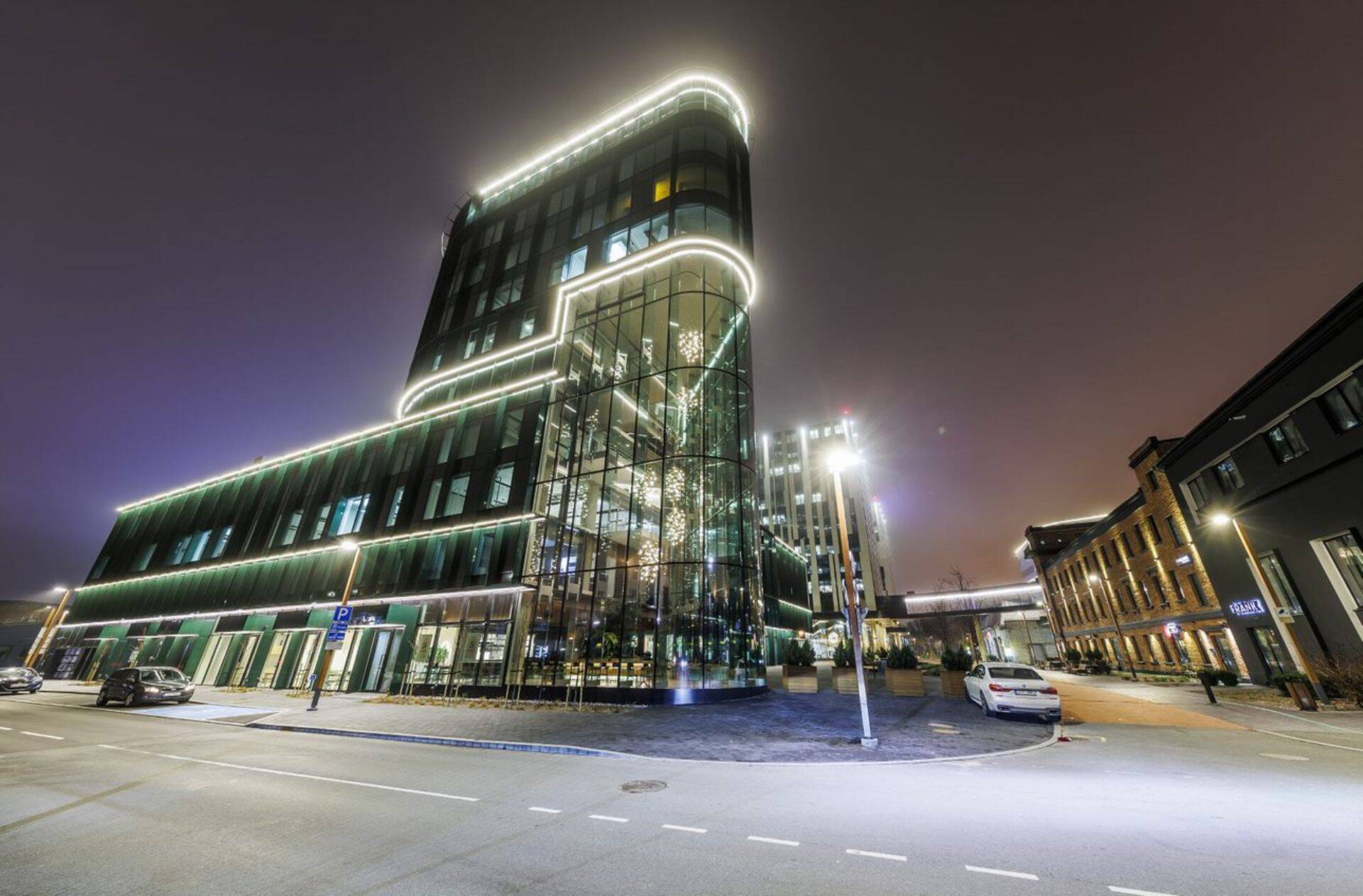 Alma Tominga nimeline ärihoone Ülemiste Citys (Foto: Mainor Ülemiste AS)