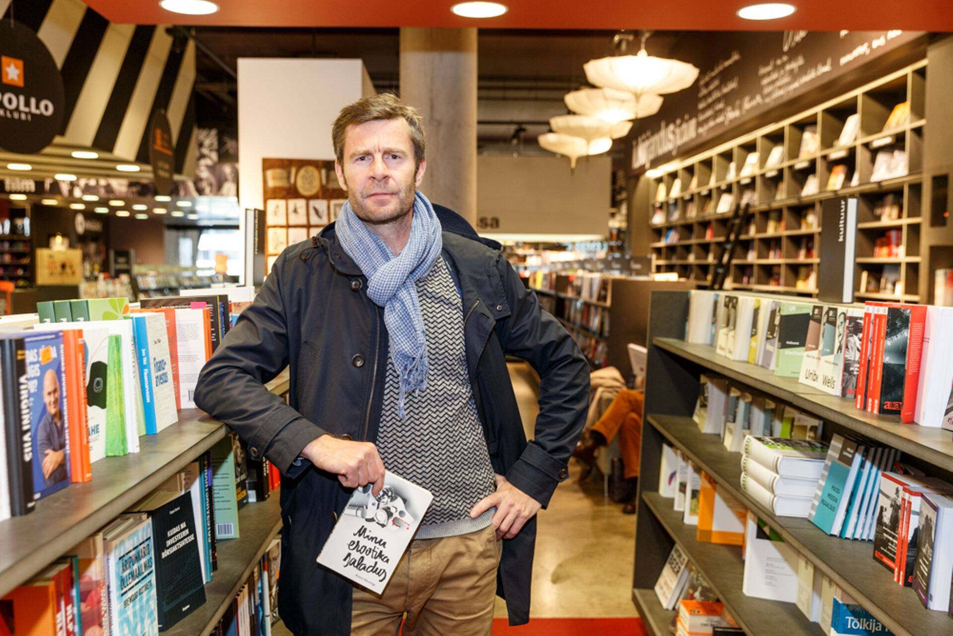 Lennuka sulega kirjanik Armin Kõomägi on ettevõtjana konservatiivne: tema hinnangul ei peaks riik uusi makse välja mõtlema.