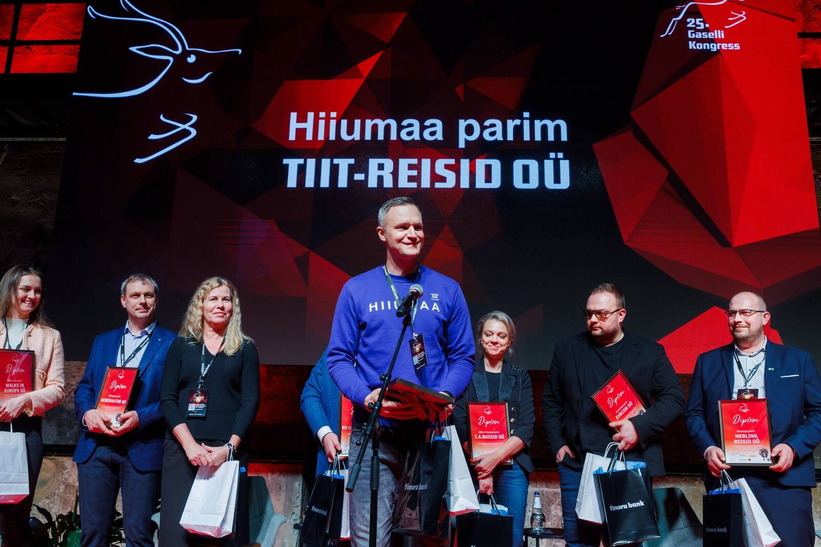 “Selleks, et sel korral gaselliks saada, pidime ära käima väga sügaval põhjas,” sõnas Randmaa autasu vastu võttes.