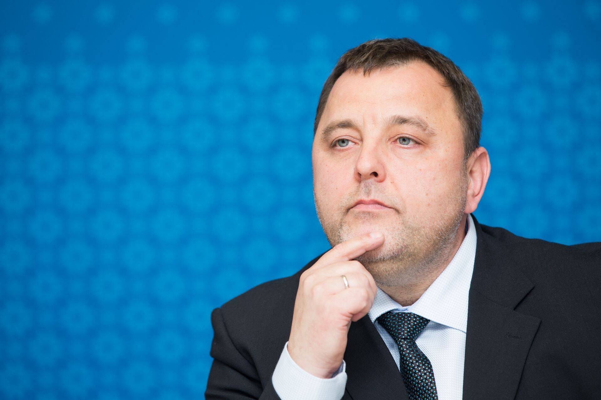 Rahandusminister Sven Sester.