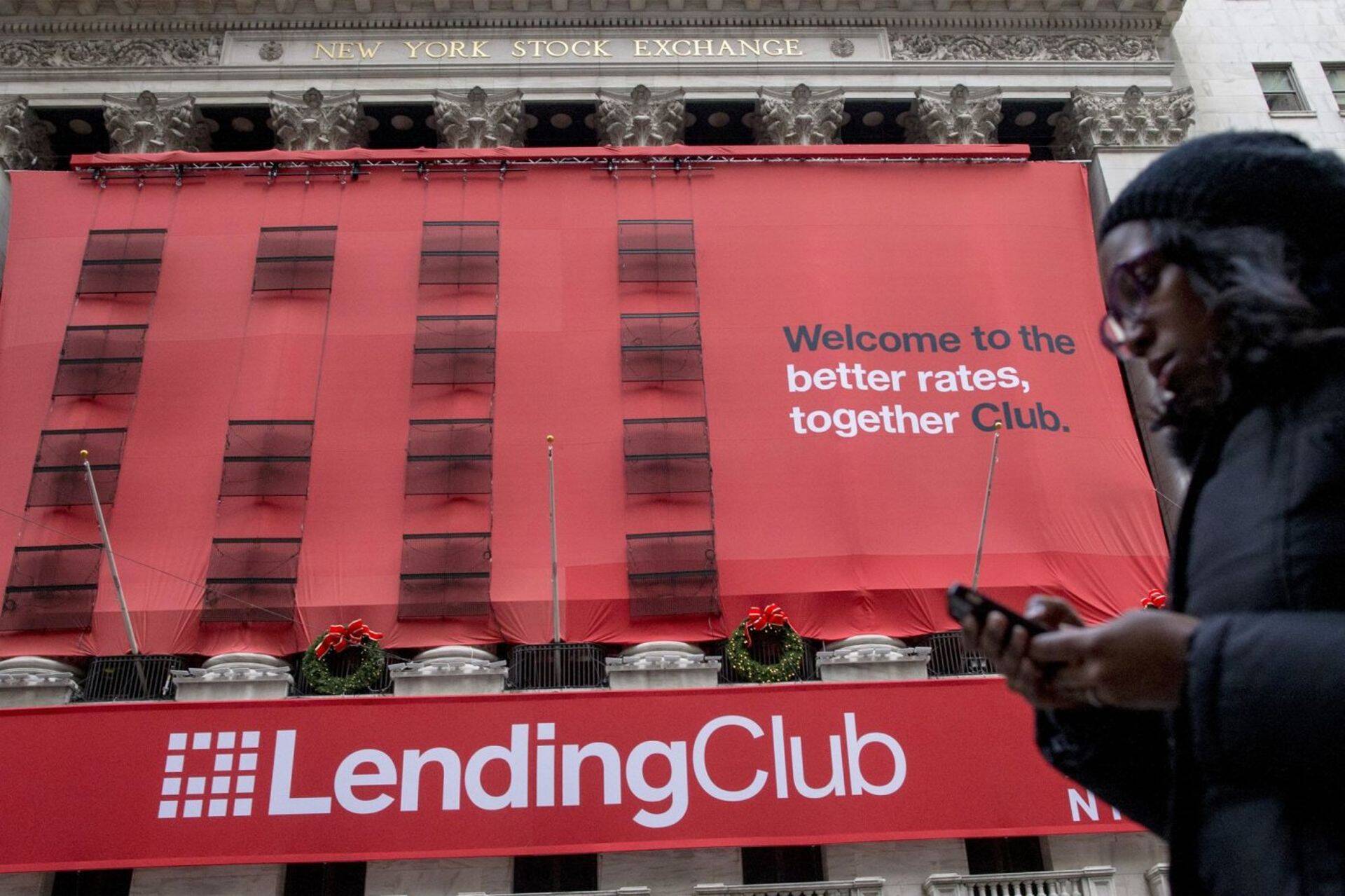 Логотип Lending Club на Нью-йоркской бирже