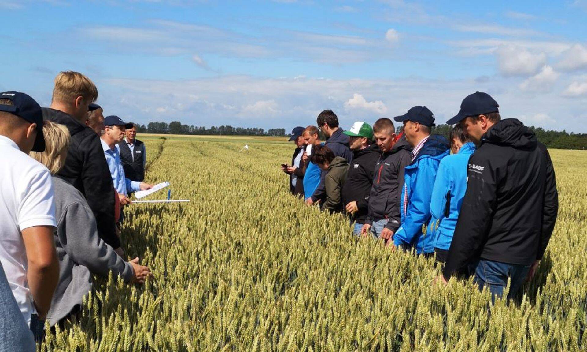 BASF tutvustas uut toimeainet Aarhusi Ülikooli katsekeskuses.
