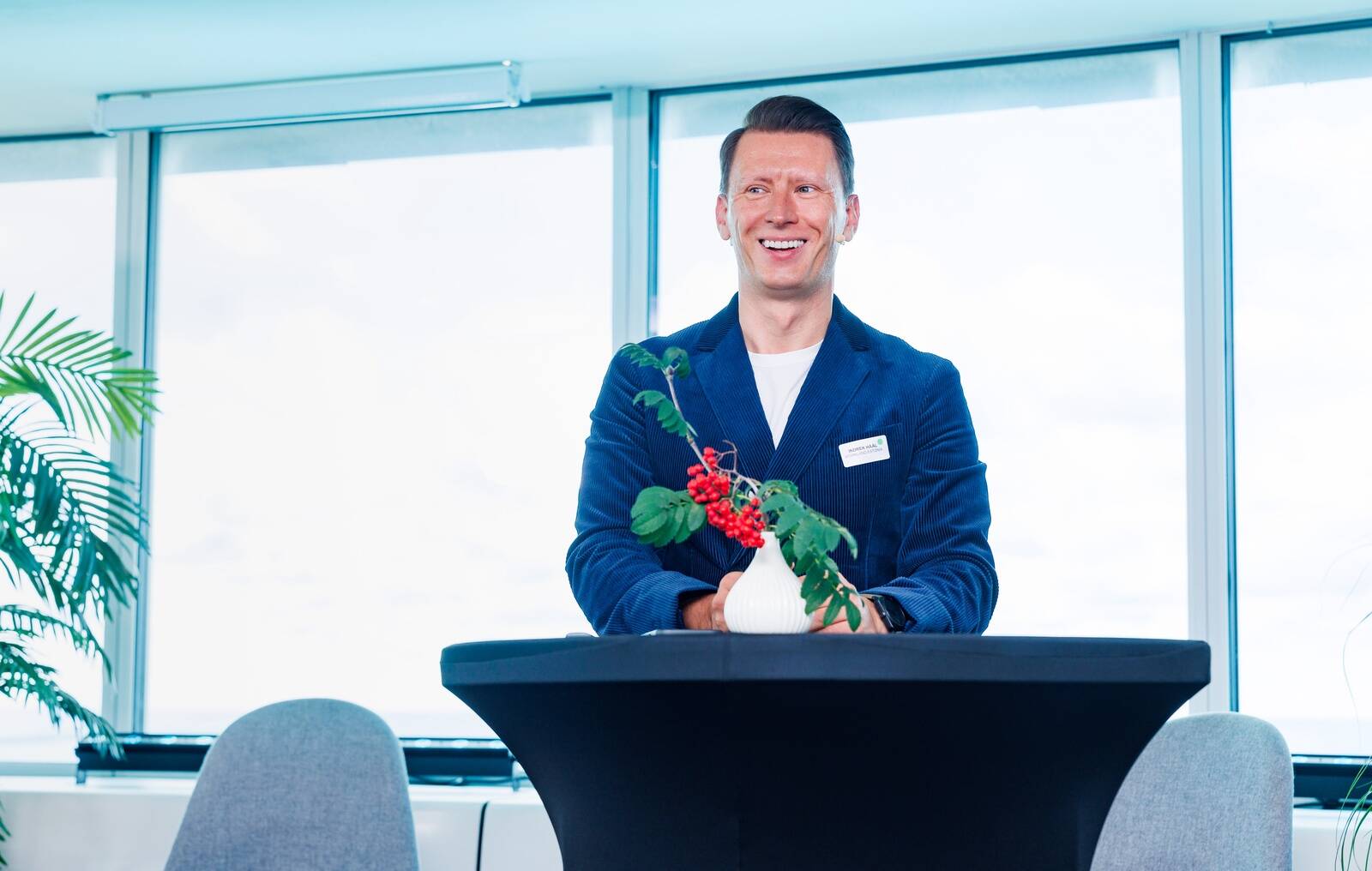 2024. aastal kasvas Workland 30% – tõime turule turule üle 900 täielikult varustatud ja teenindatava töökoha kolmes uues asukohas, Tallinnas, Riias ja Vilniuses, rõõmustab Worklandi asutaja ja tegevjuht Indrek Hääl.