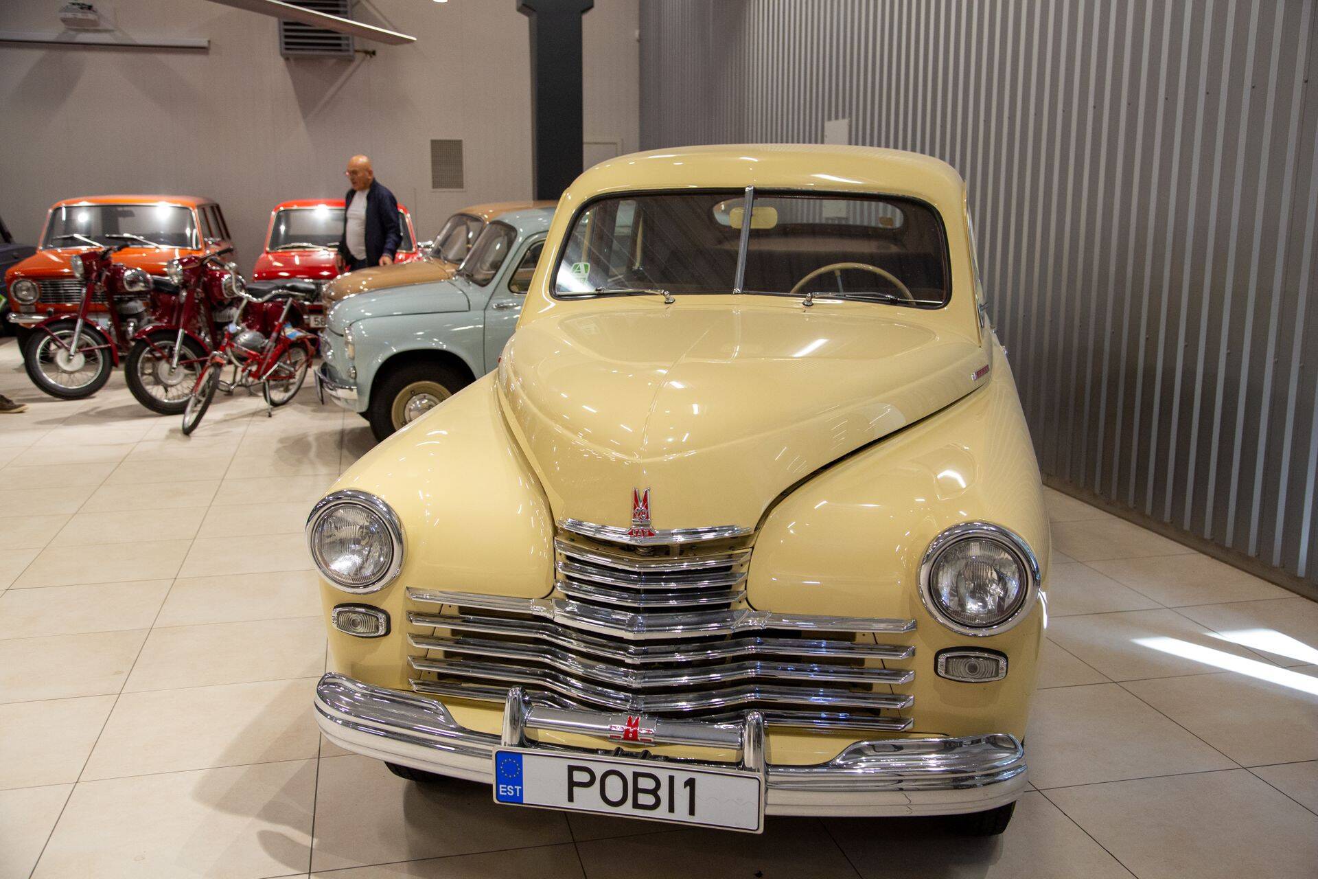 Oleg Grossil on arvukas kollektsioon autodest. Avaldame galeriis vaid osa sellest.