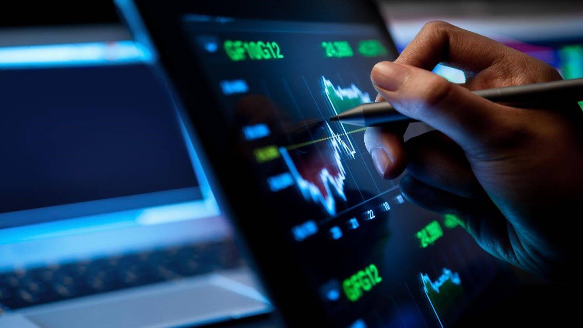 SAP Business Bydesign tarkvaral puuduvad eraldi hooldus- riistvara ja litsentsikulud, kogu
tarkvara ja teenuste hind on ühendatud ühes kasutajapõhises kuutasus.