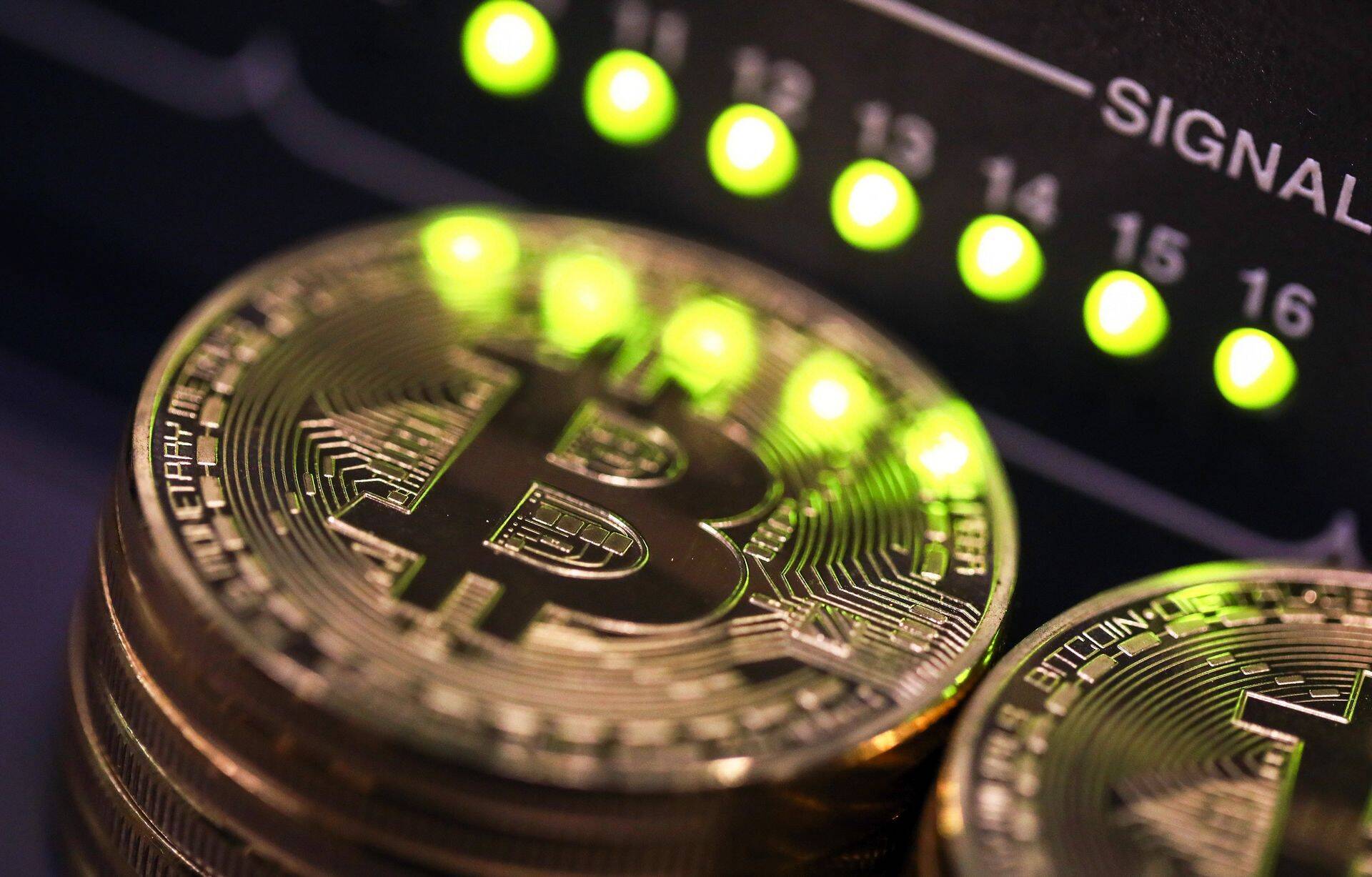 Bitcoini suuromanike ring on kitsas ning see võib väikeinvestorile kurja kuulutada.